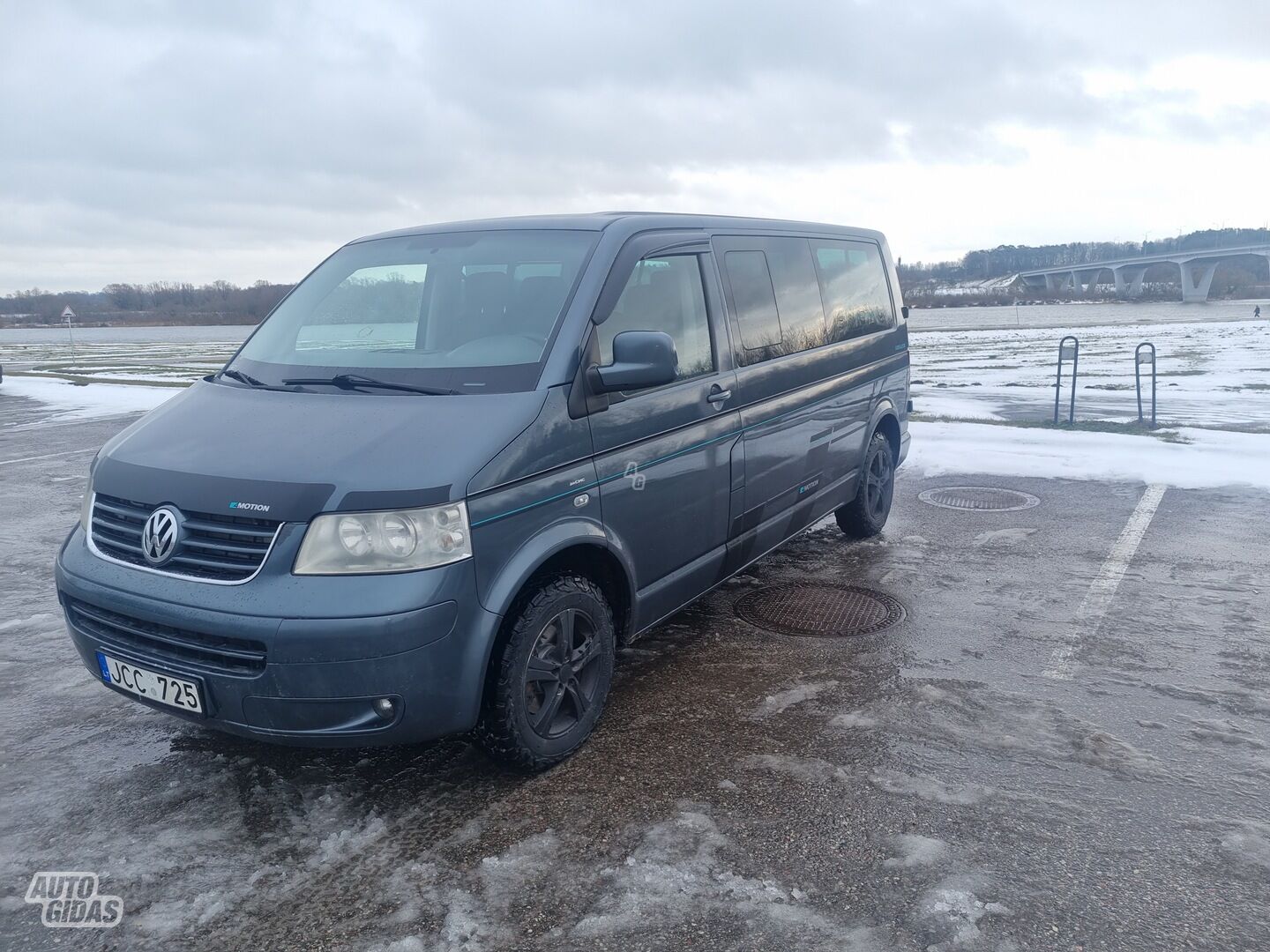 Volkswagen Caravelle 2007 m Keleivinis mikroautobusas