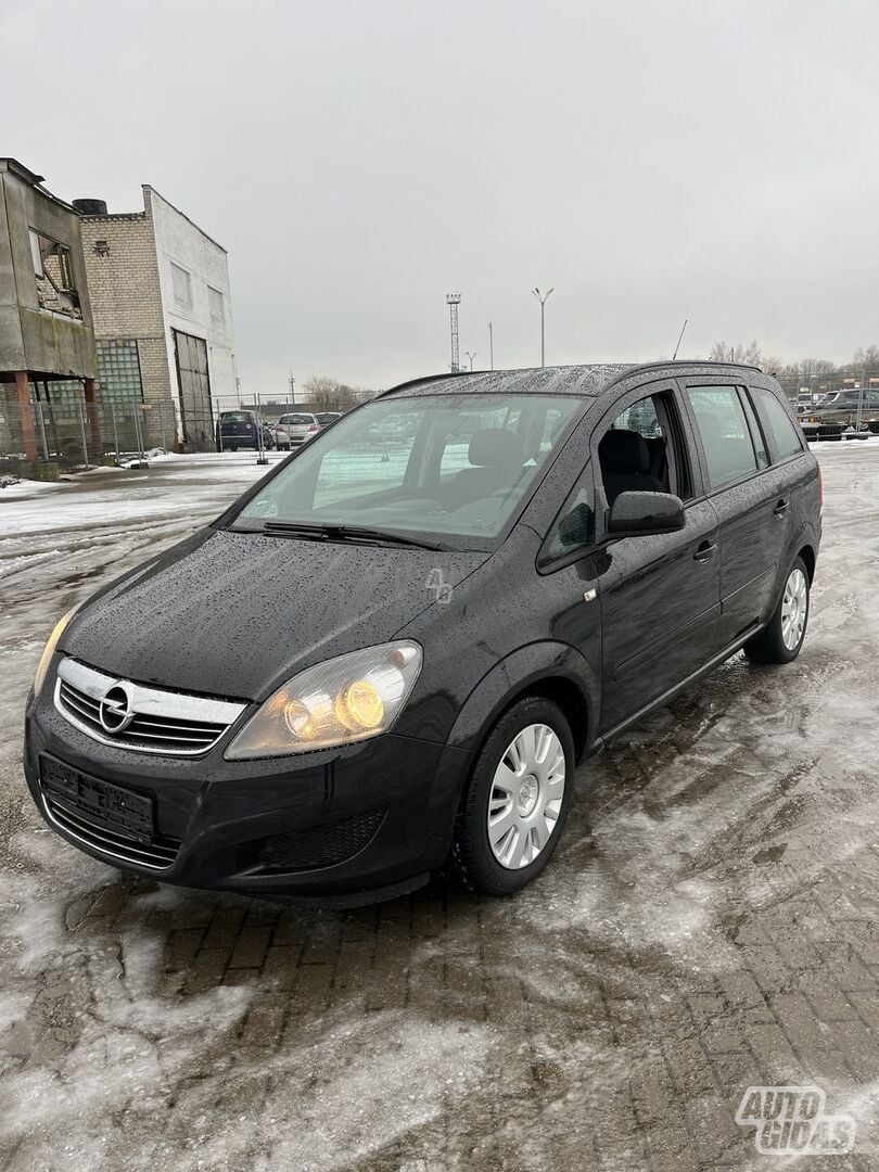 Opel Zafira 2012 y Van