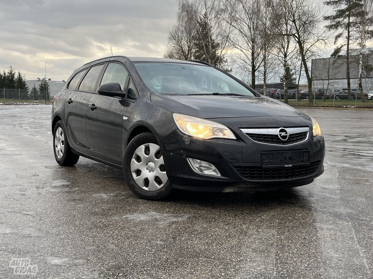 Opel Astra 2011 m Universalas