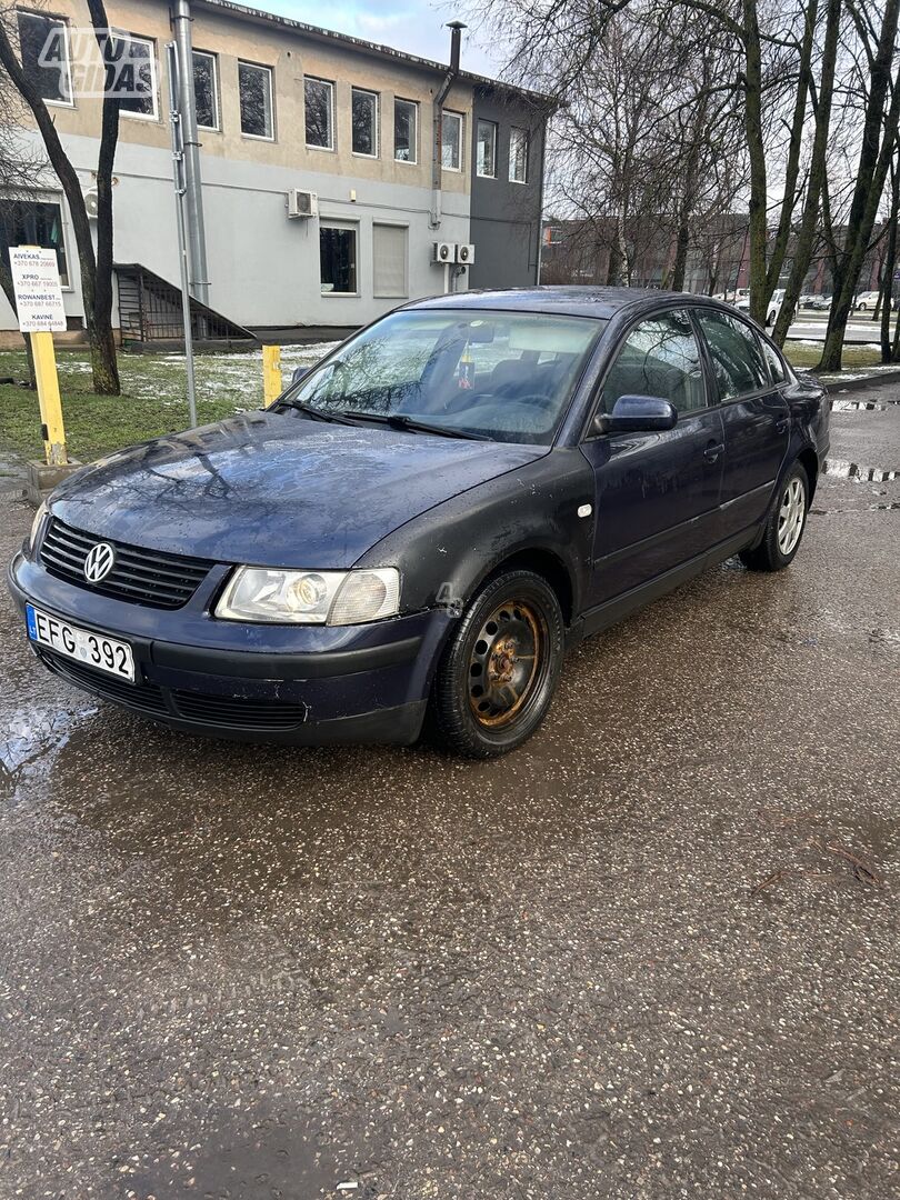 Volkswagen Passat 2000 г Седан