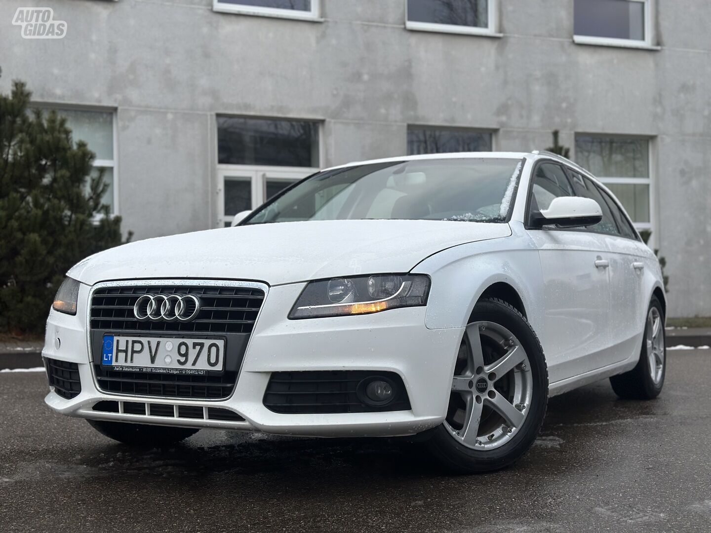 Audi A4 QUATTRO 2010 m