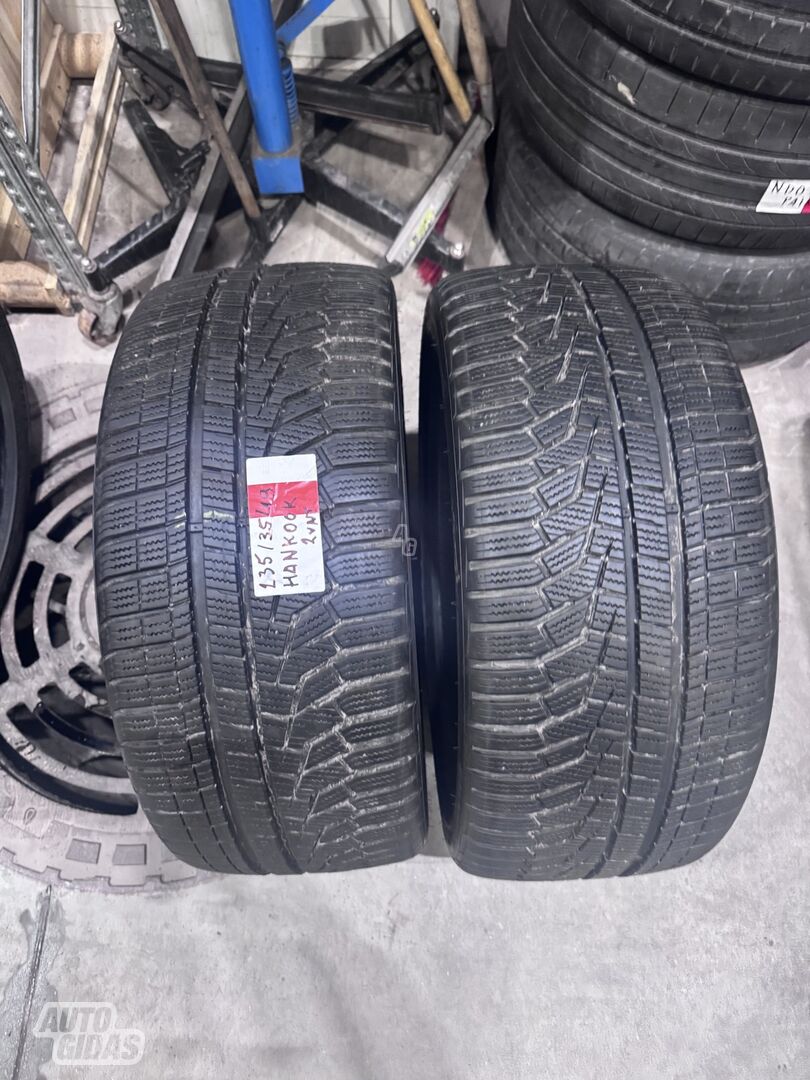 Hankook W320 R19 žieminės padangos lengviesiems