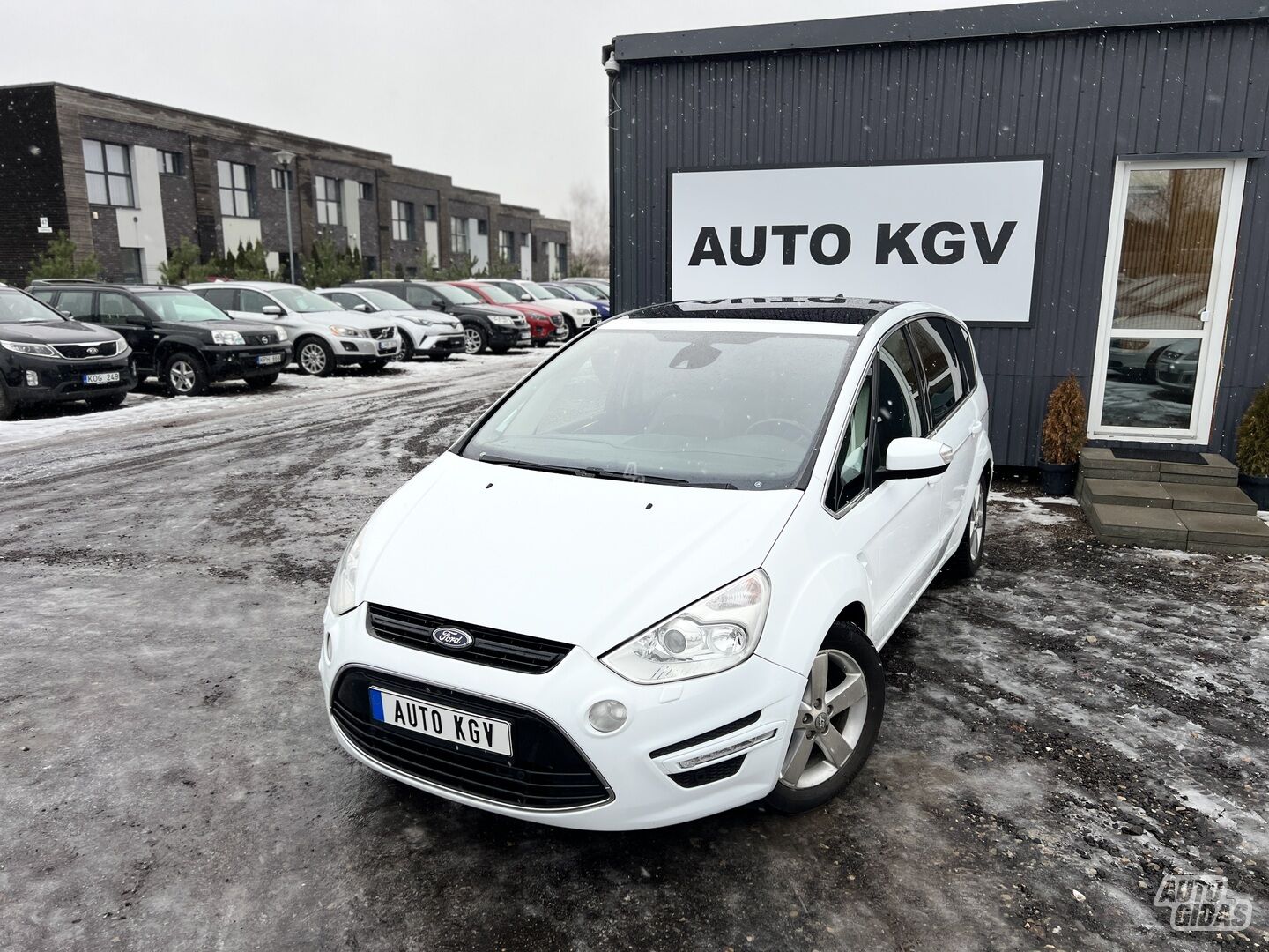 Ford S-Max 2011 y Van