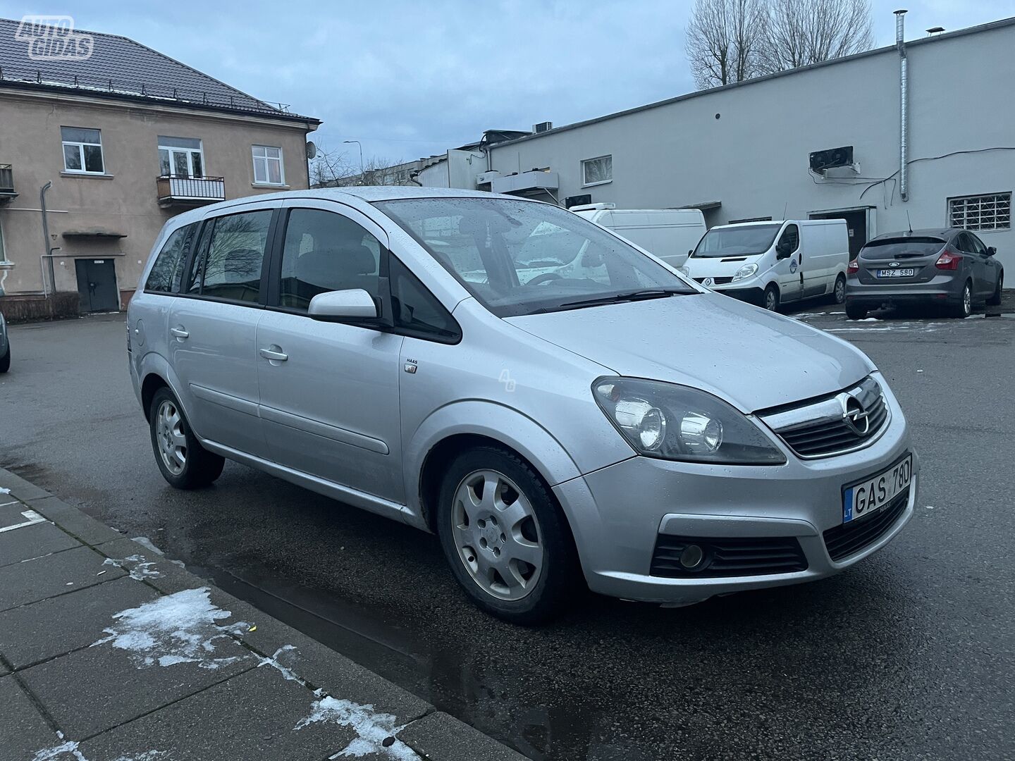 Opel Zafira 2005 y Van