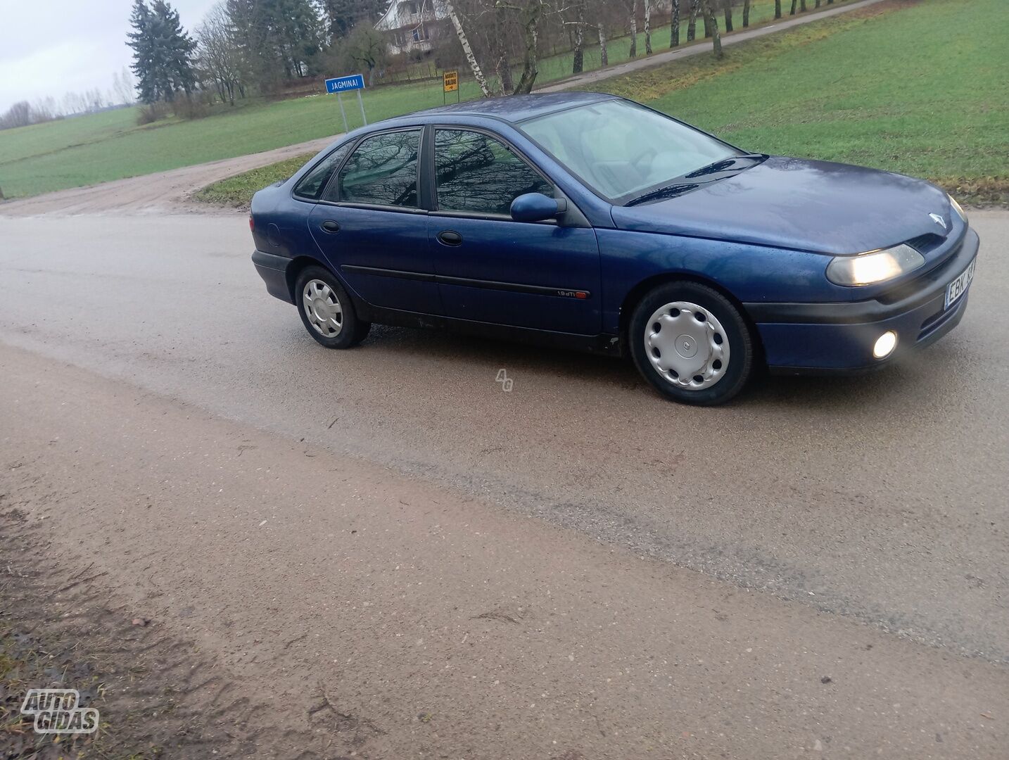 Renault Laguna 2002 y Sedan