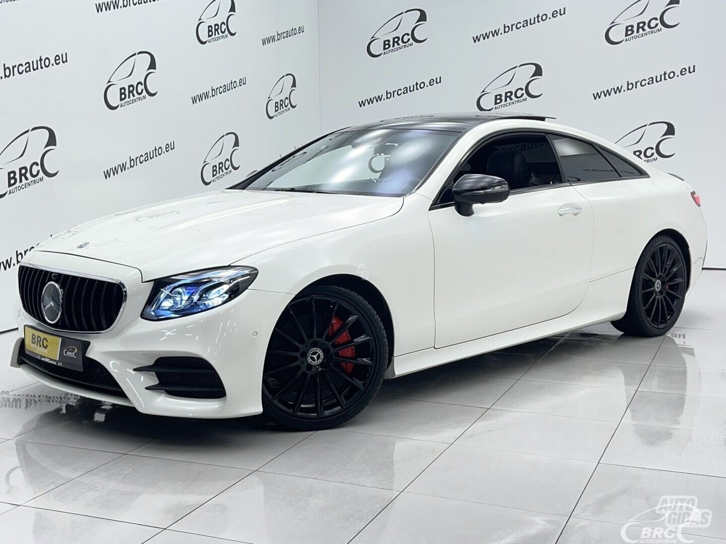 Mercedes-Benz E 350 d Coupe Automatas 2019 y