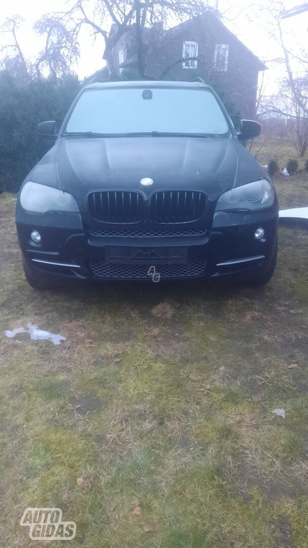 Bmw X5 2008 г Внедорожник / Кроссовер