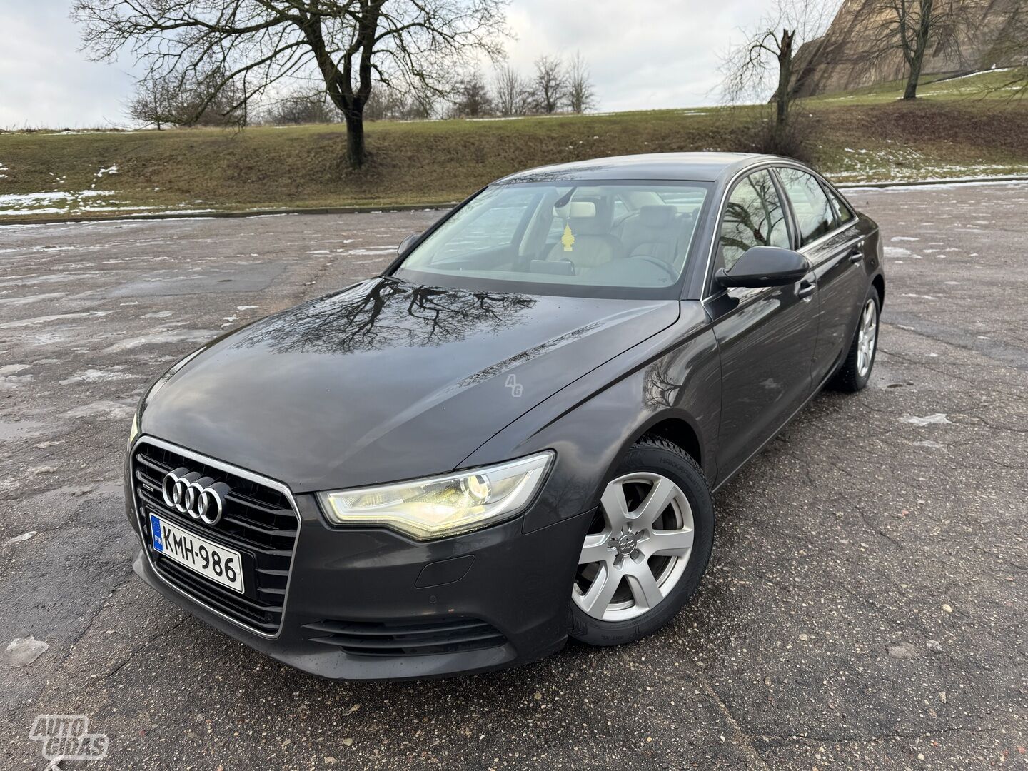 Audi A6 2012 m Sedanas