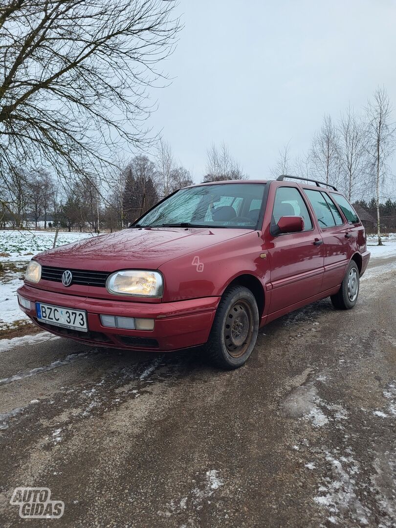 Volkswagen Golf 1998 г Универсал