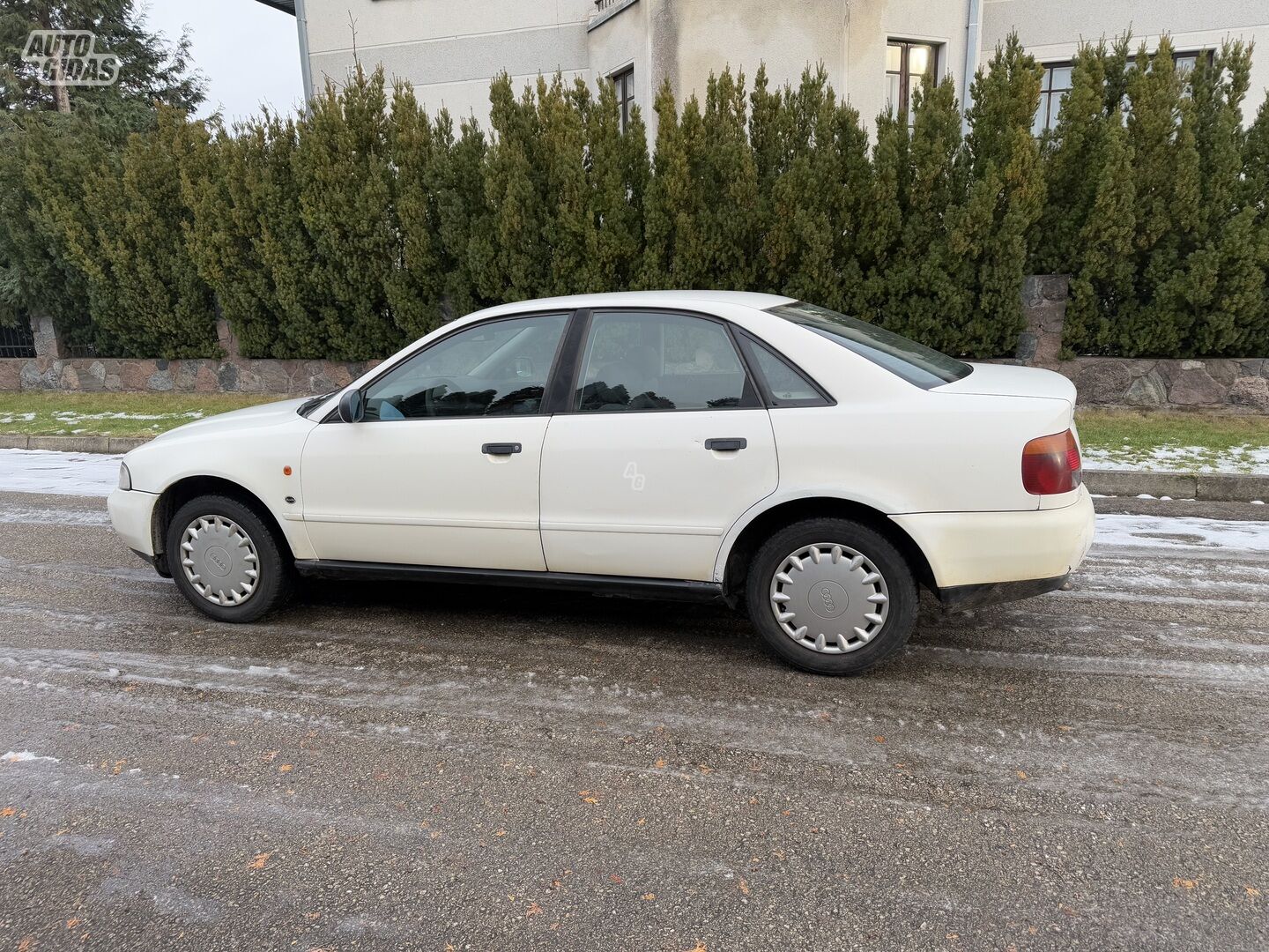 Audi A4 1995 г Седан