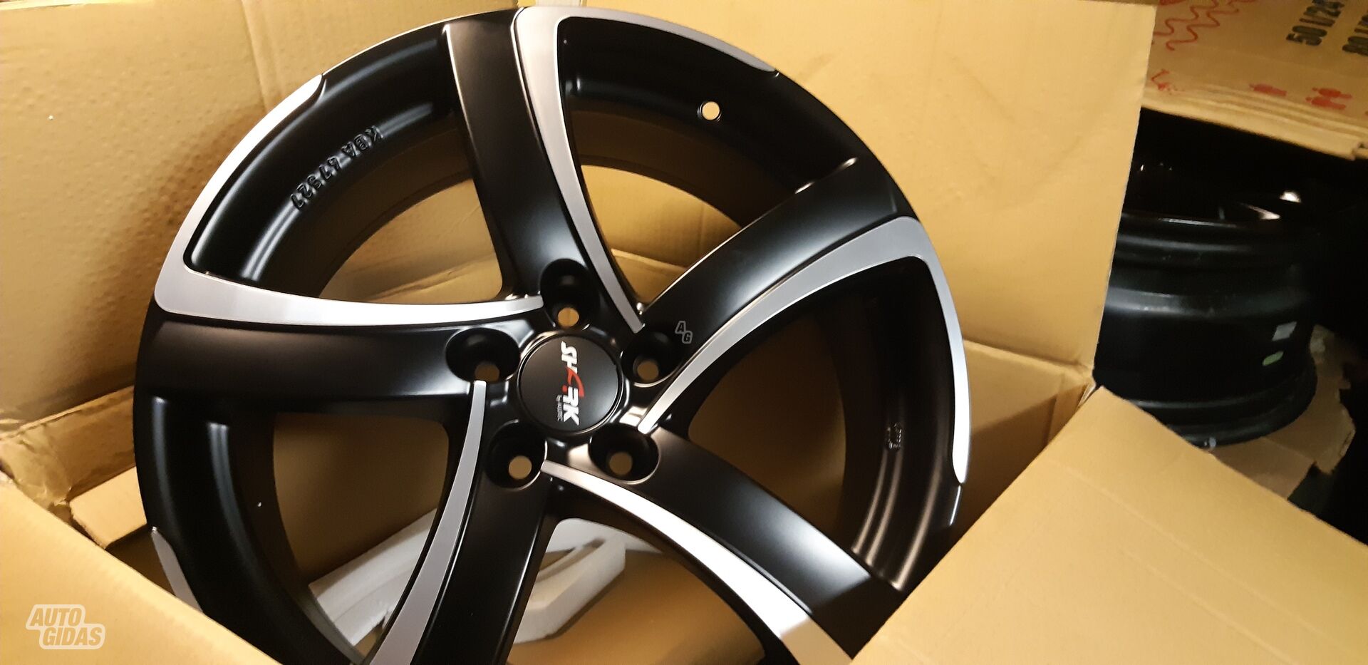 ALUTEC light alloy R18 rims