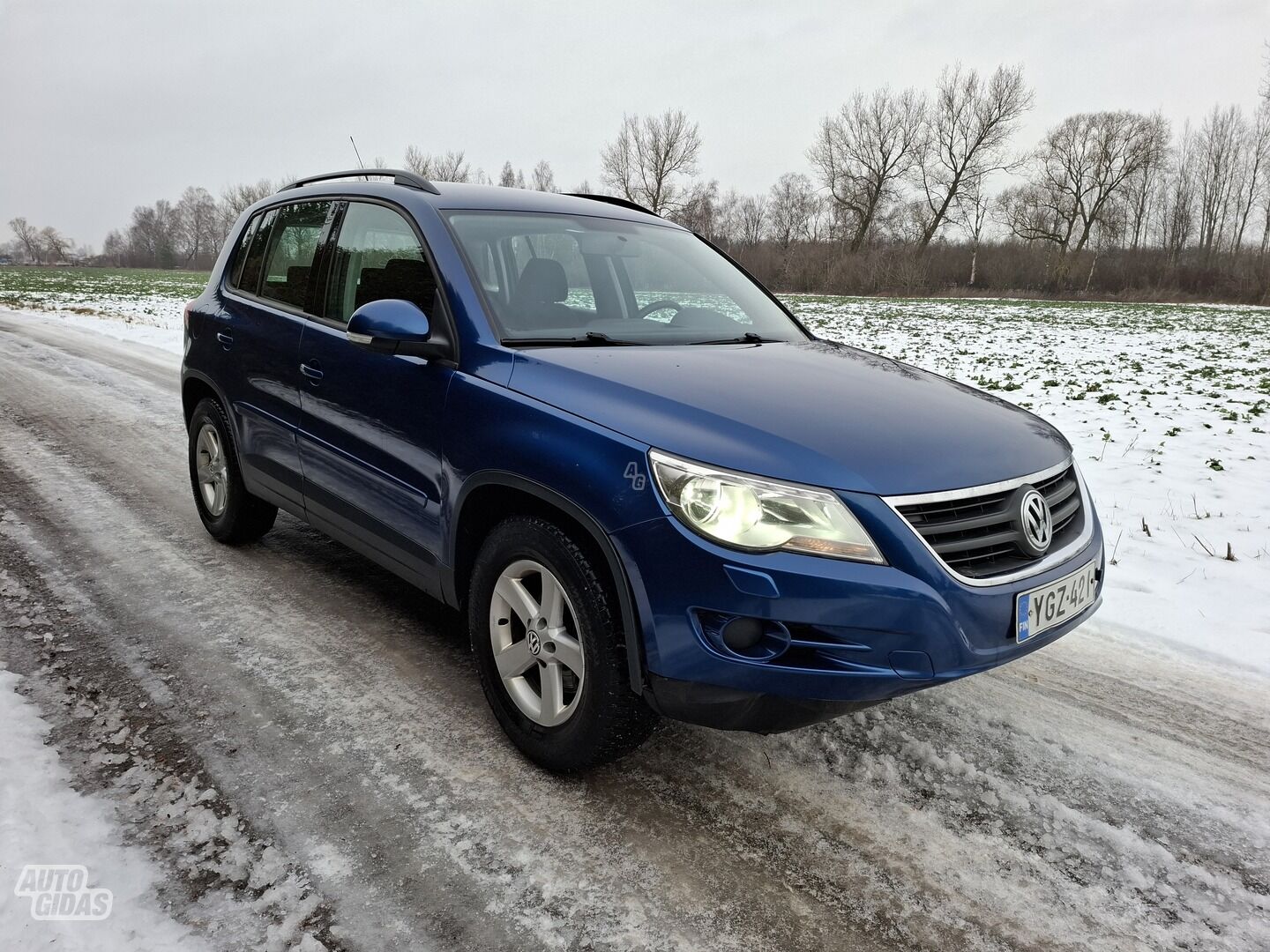 Volkswagen Tiguan 2008 г Минивэн