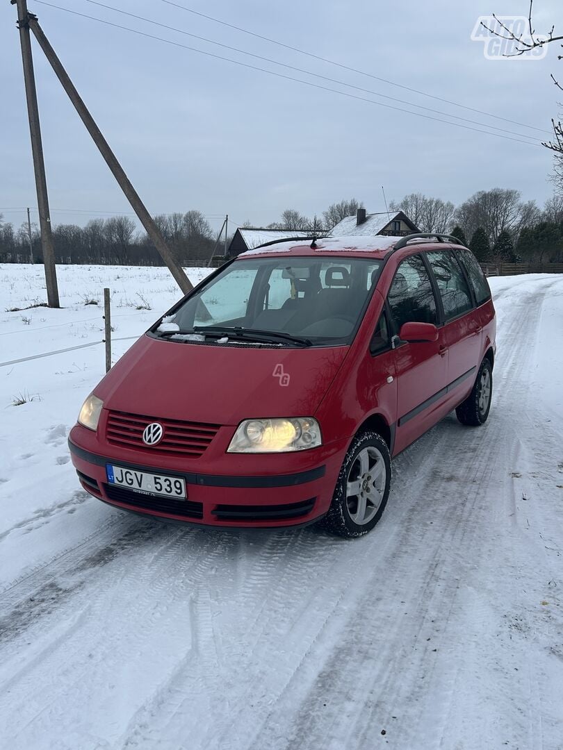 Volkswagen Sharan 2002 m Vienatūris