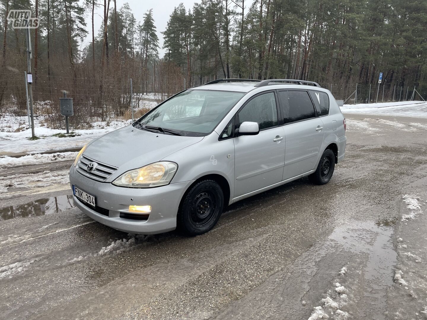 Toyota Avensis Verso 2004 m Vienatūris