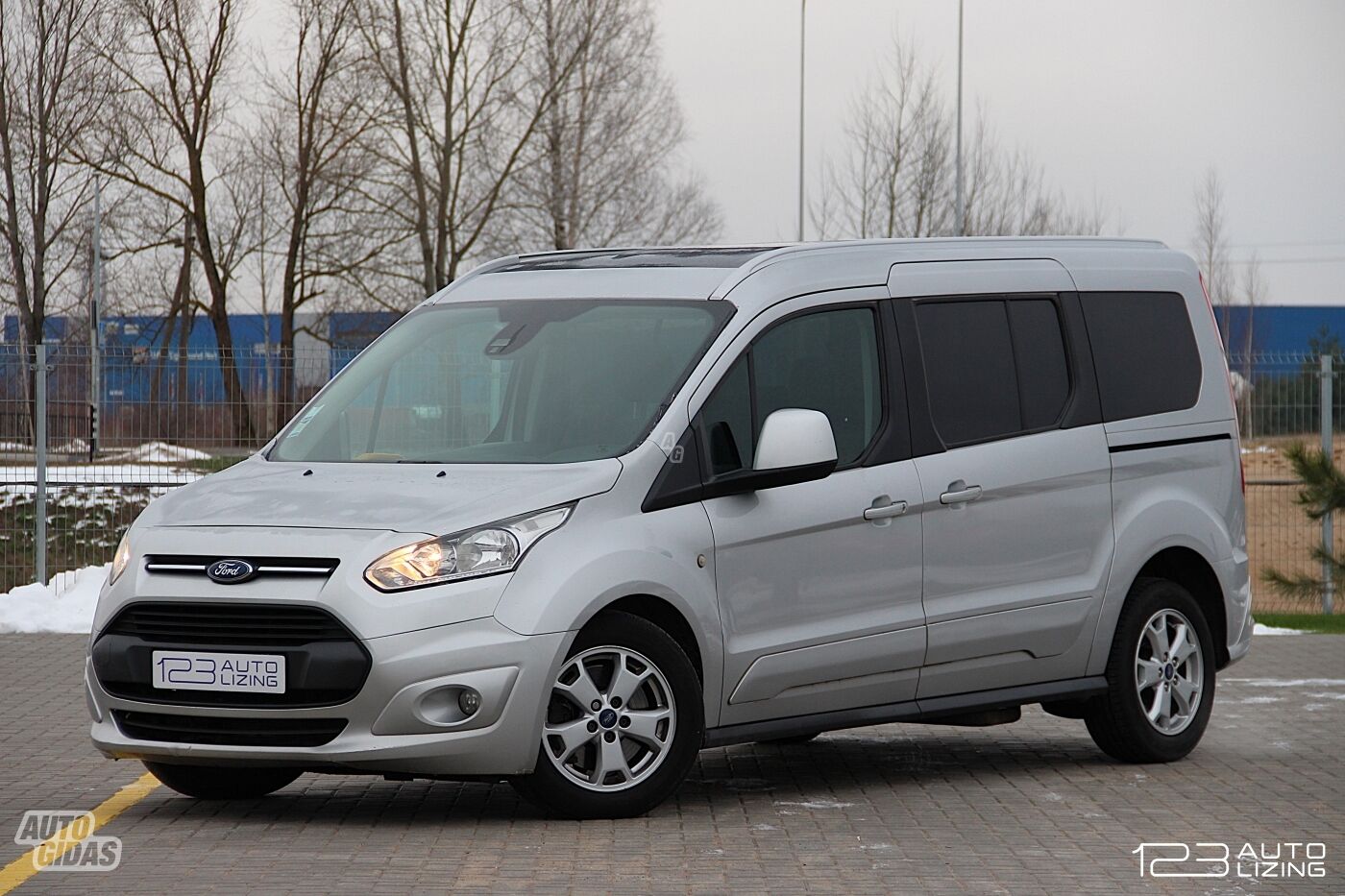 Ford Tourneo Connect 2017 m Vienatūris