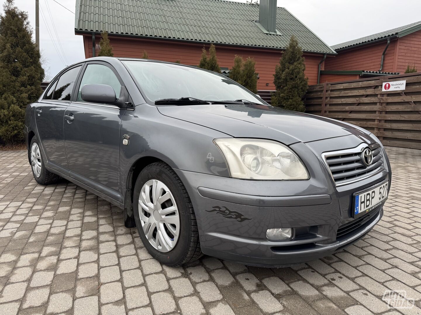 Toyota Avensis 2006 г Седан