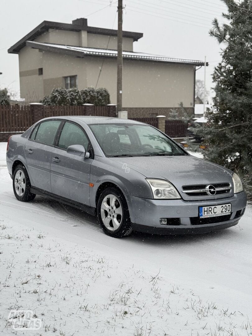 Opel Vectra 2003 г Седан