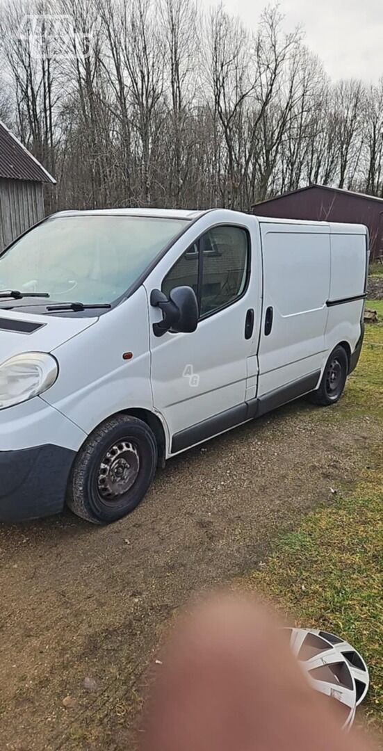 Opel Vivaro 2009 m dalys