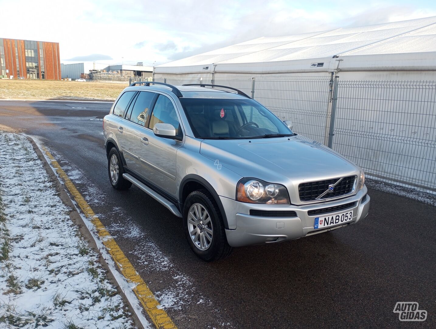 Volvo XC90 2008 y Off-road / Crossover