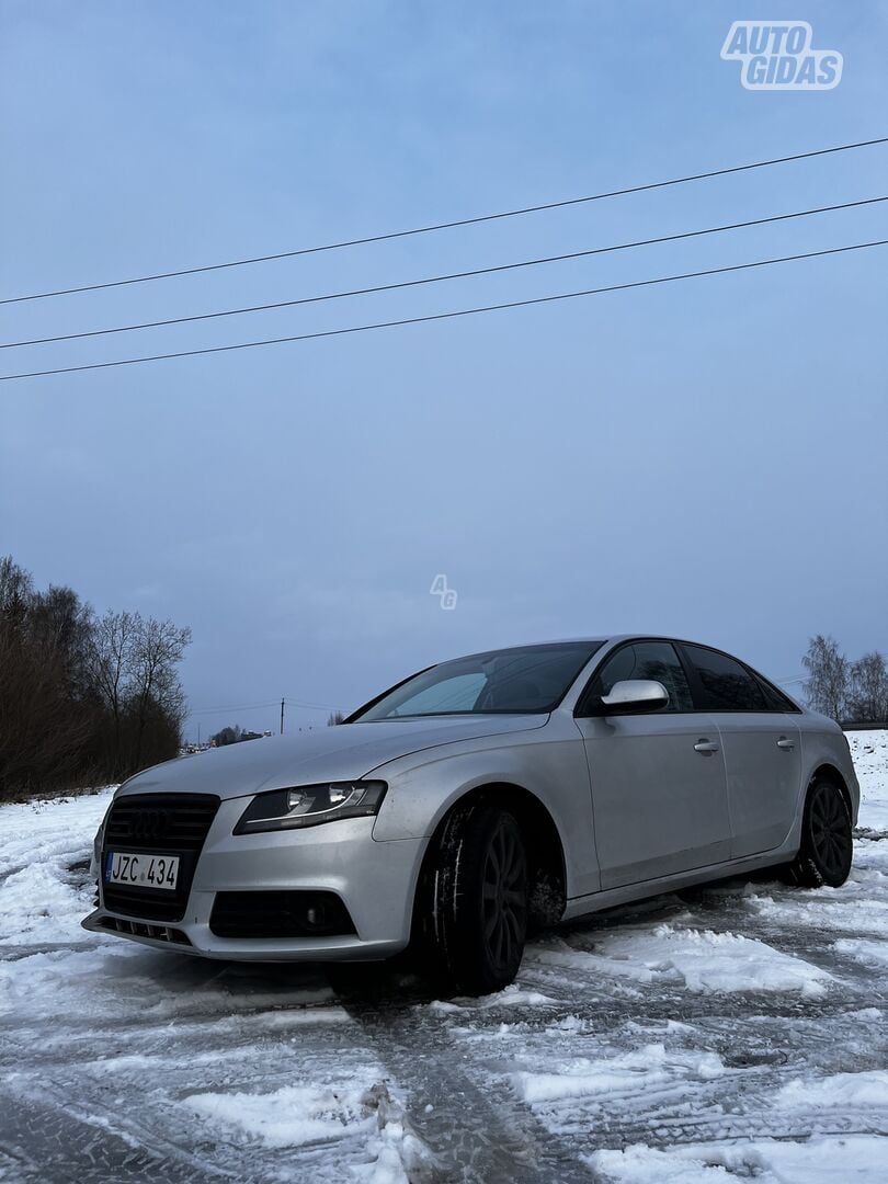 Audi A4 2012 г Седан