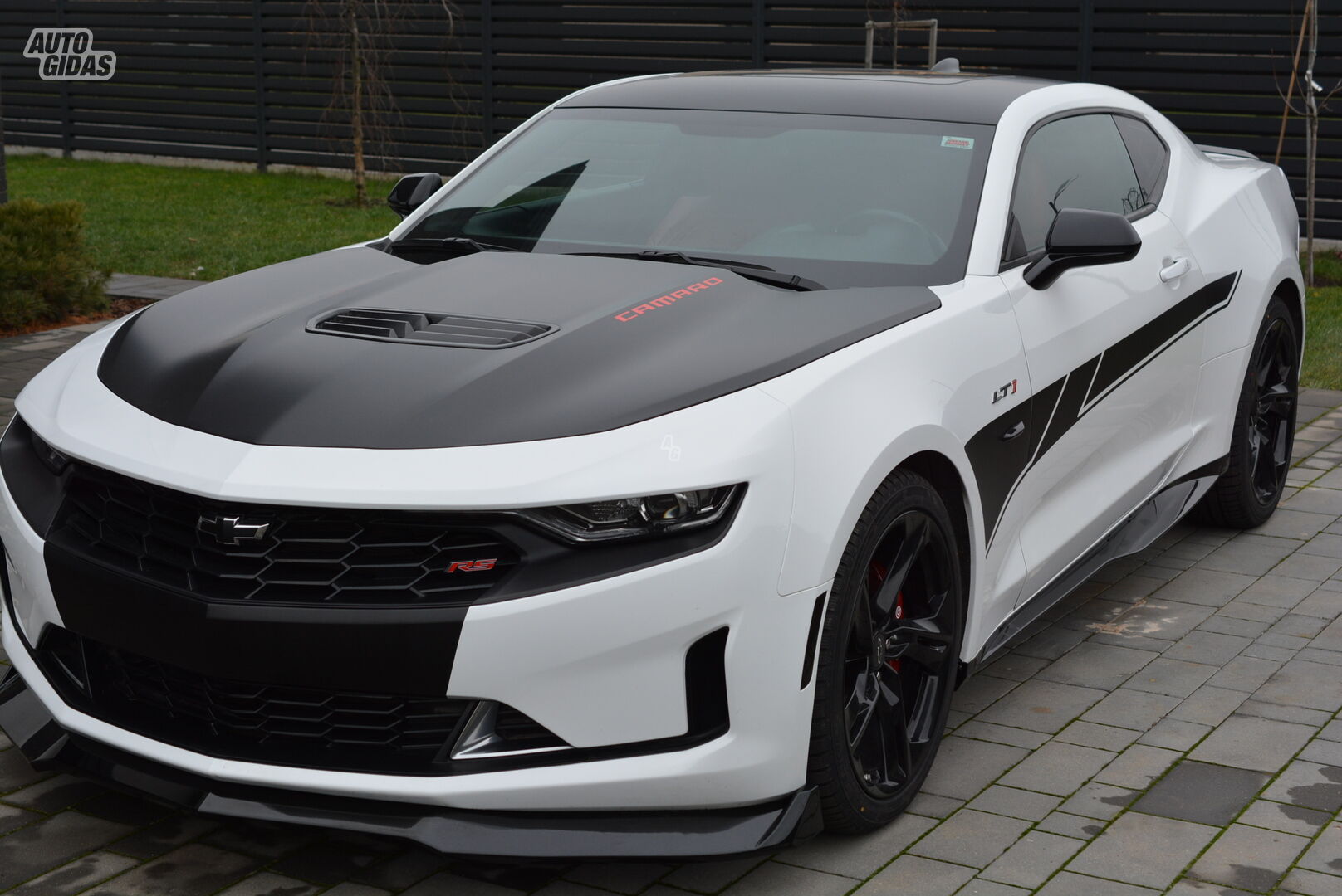 Chevrolet Camaro LT1 2021 m