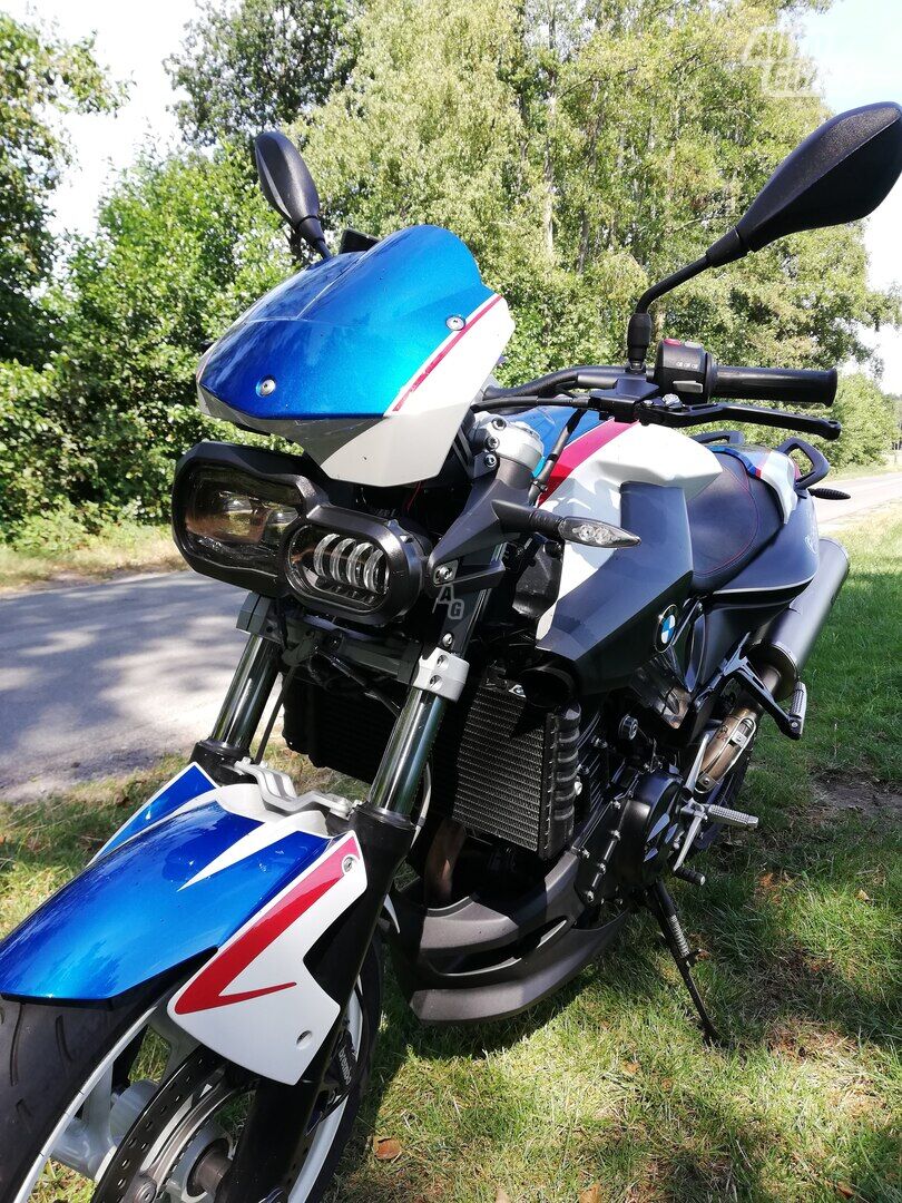 BMW F 2010 г Классический / Streetbike мотоцикл