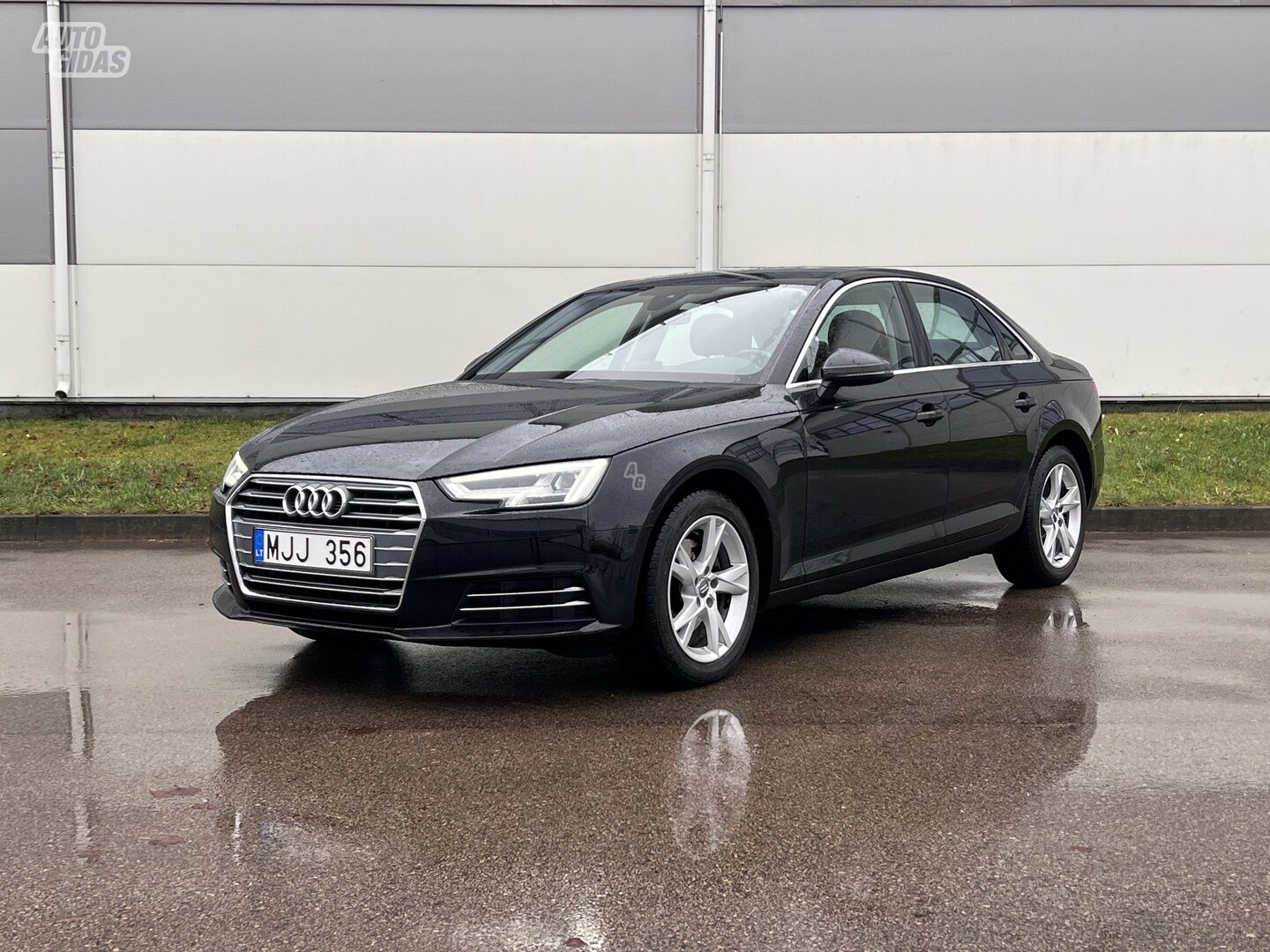 Audi A4 TFSI 2018 г