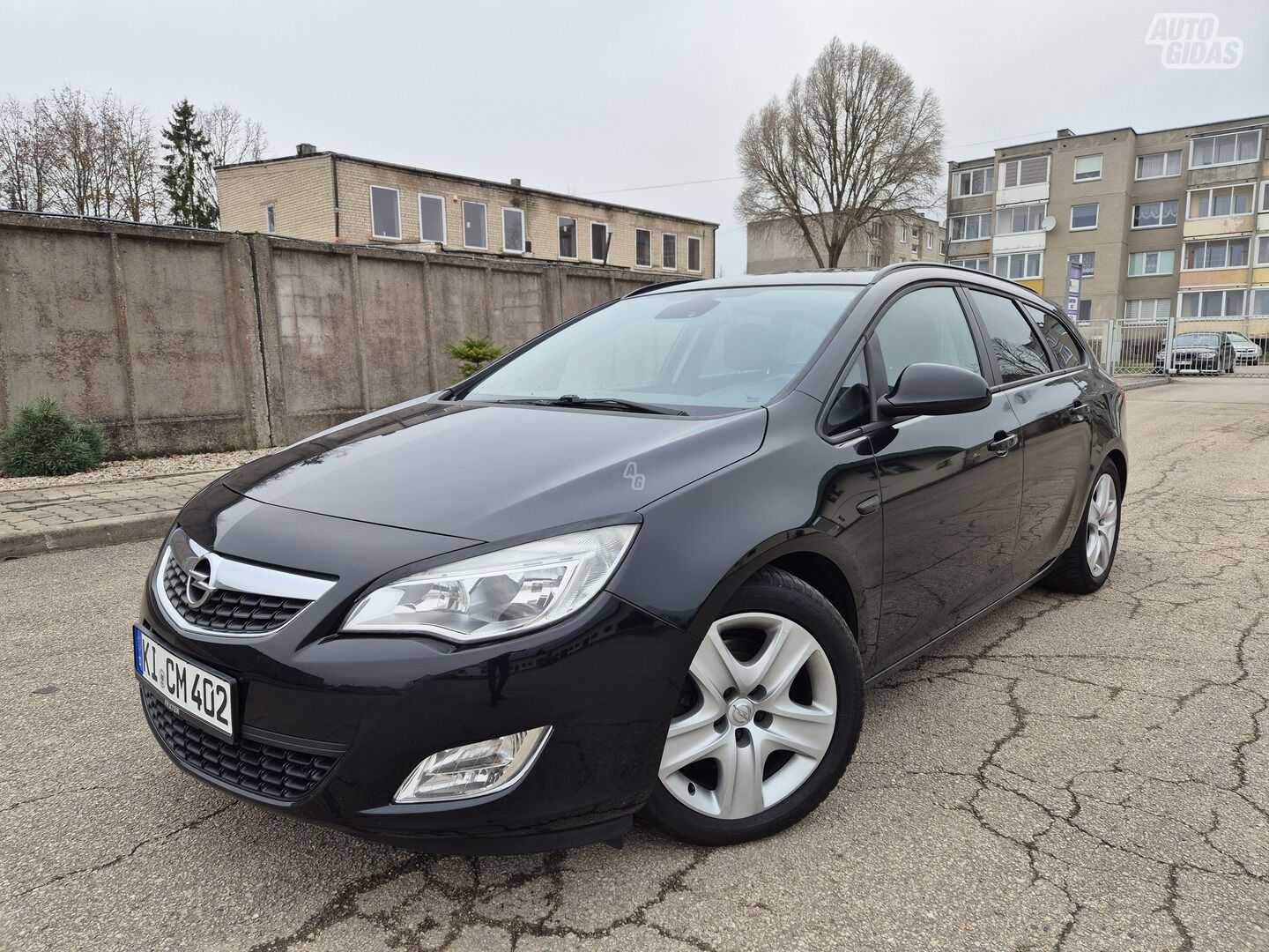 Opel Astra 2011 y Wagon