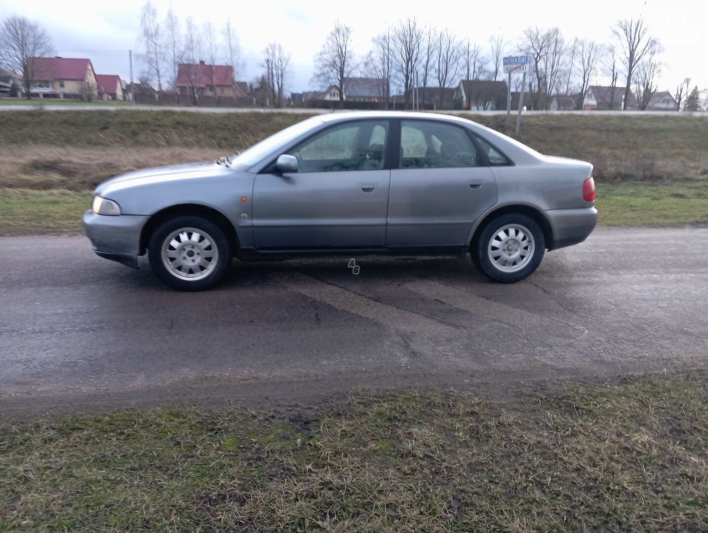 Audi A4 1998 y Sedan