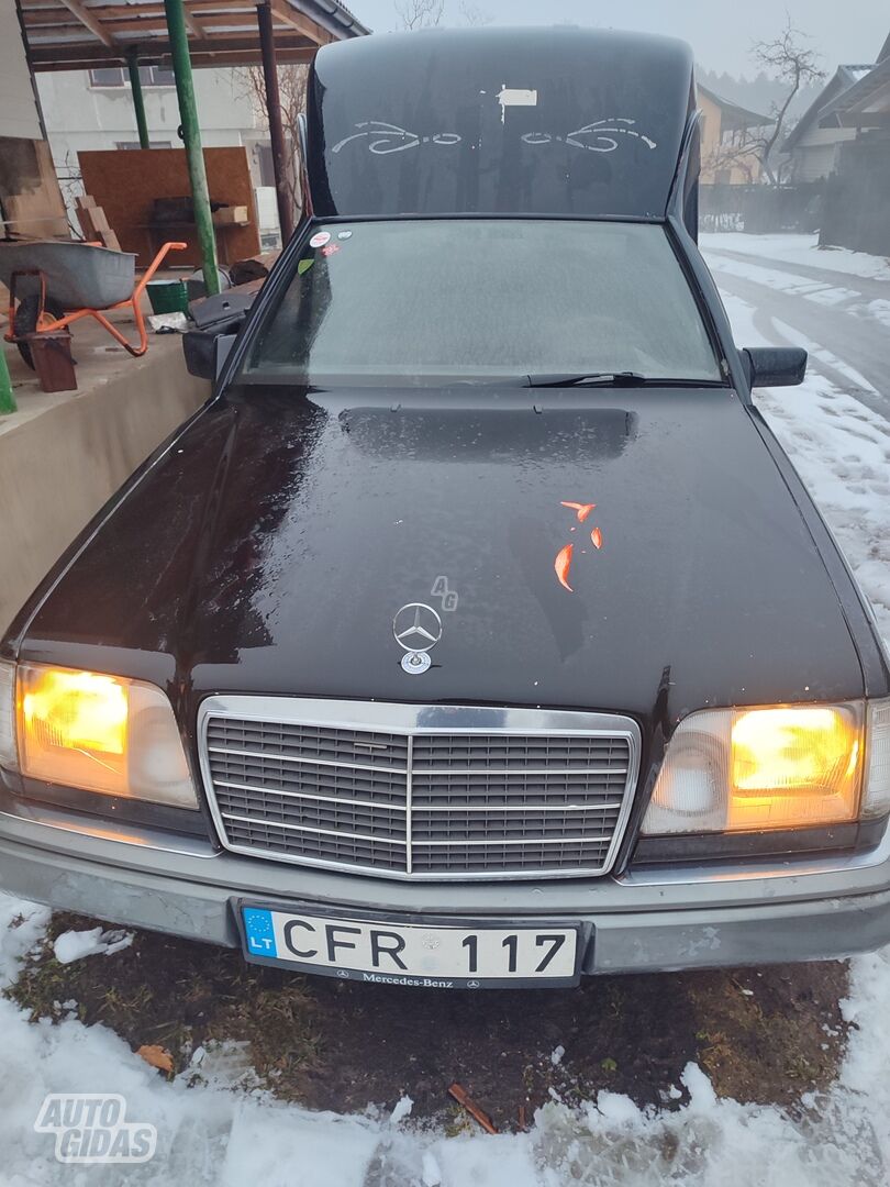 Mercedes-Benz E 250 1994 m Universalas