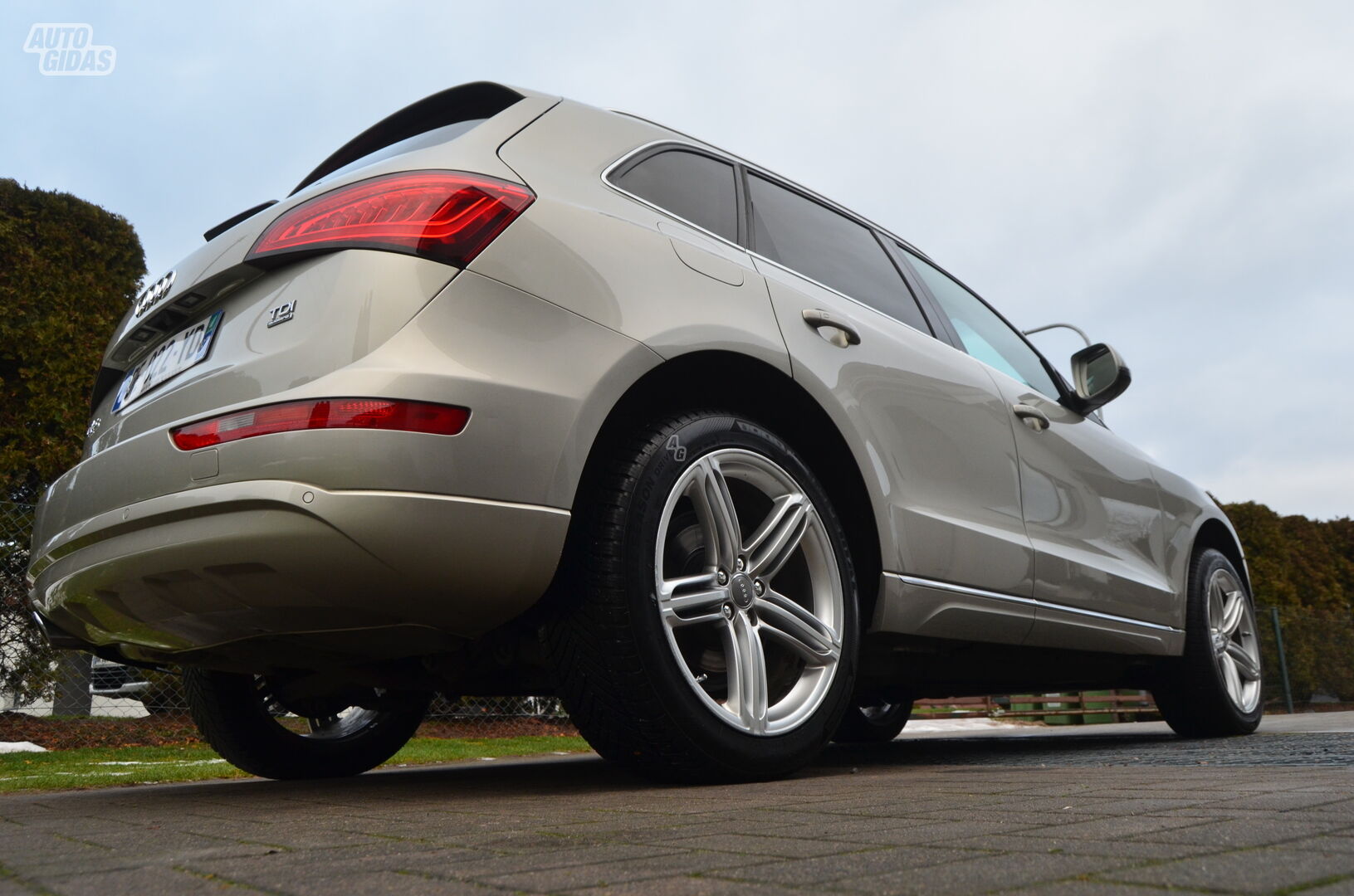 Audi Q5 super comfort 2015 m