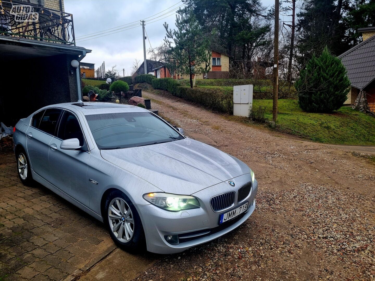 Bmw 525 2011 г Седан