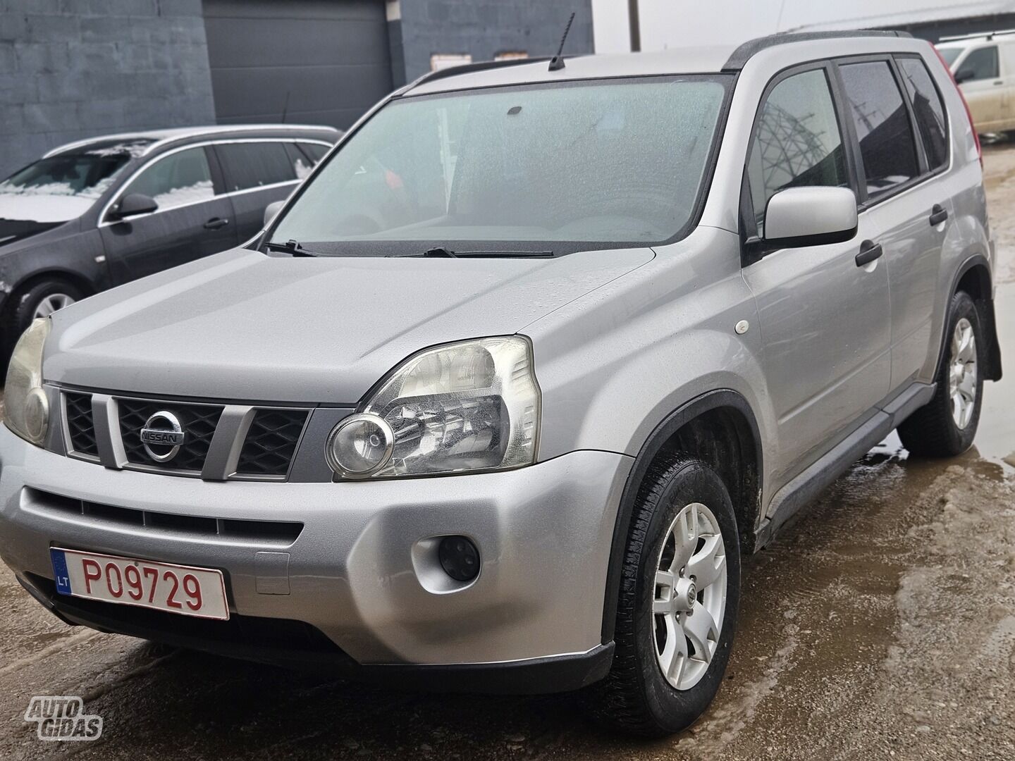 Nissan X-Trail 2007 y Off-road / Crossover