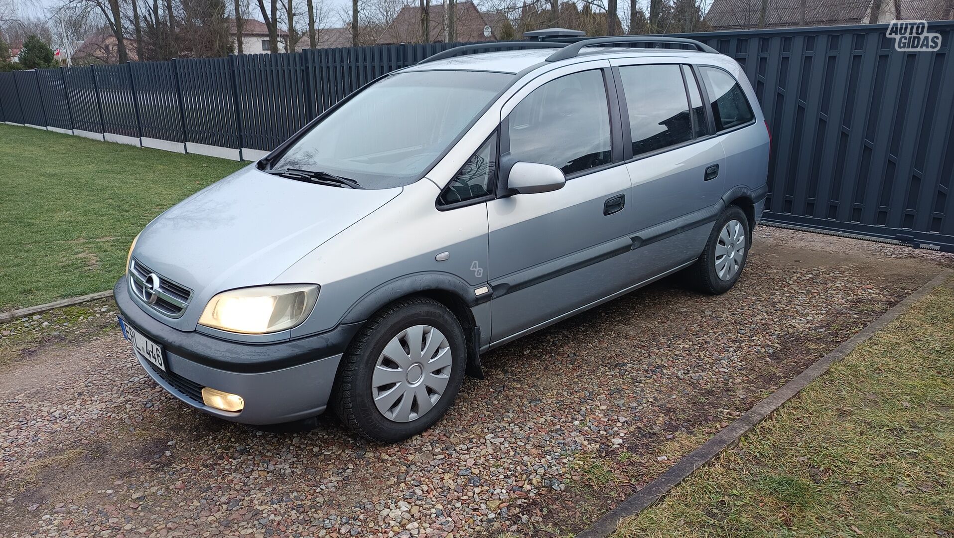 Opel Zafira 2001 m Vienatūris