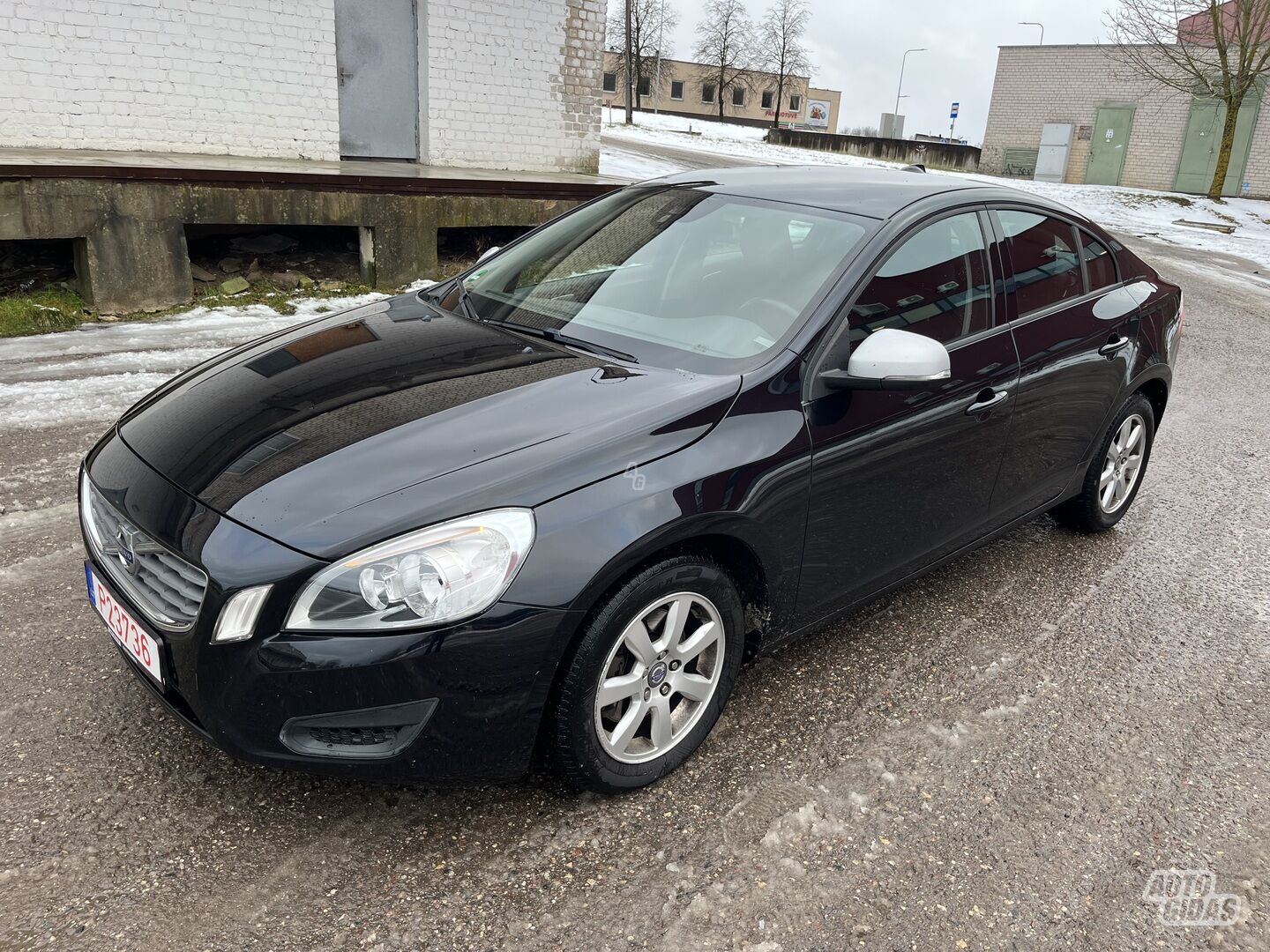 Volvo S60 T4 2011 y