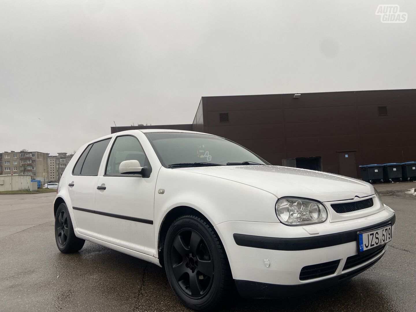 Volkswagen Golf 2001 г Хэтчбек