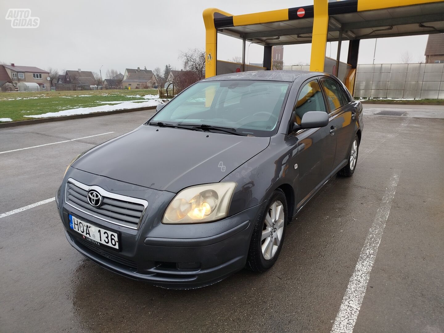 Toyota Avensis 2006 y Hatchback