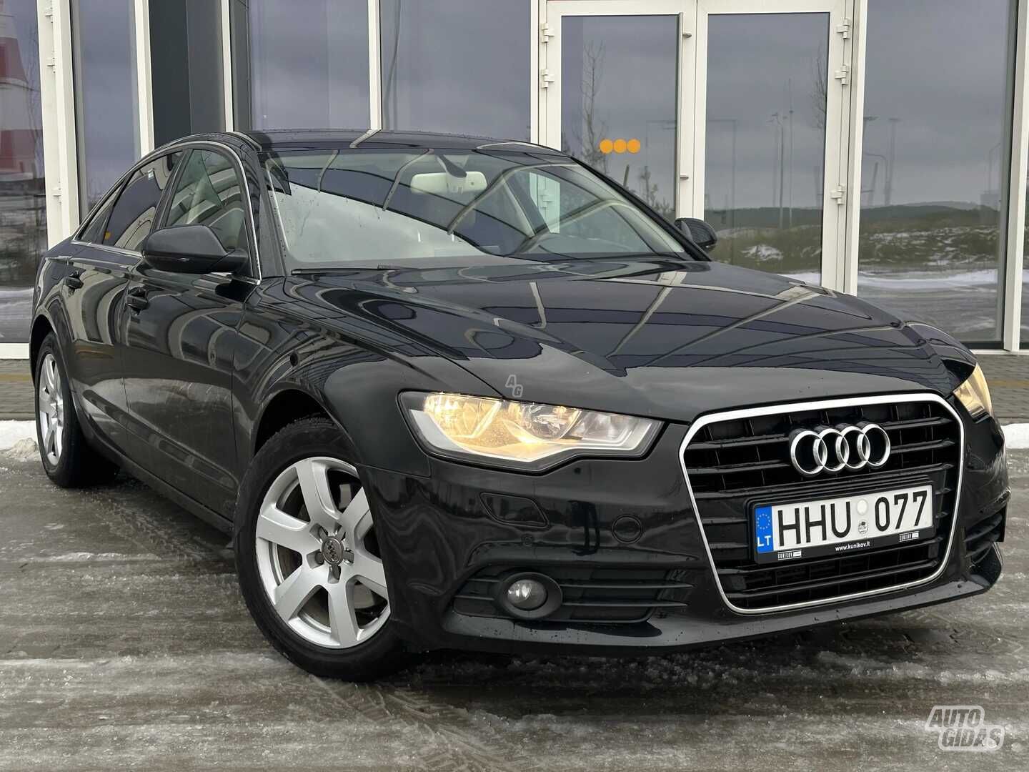 Audi A6 2011 г Седан