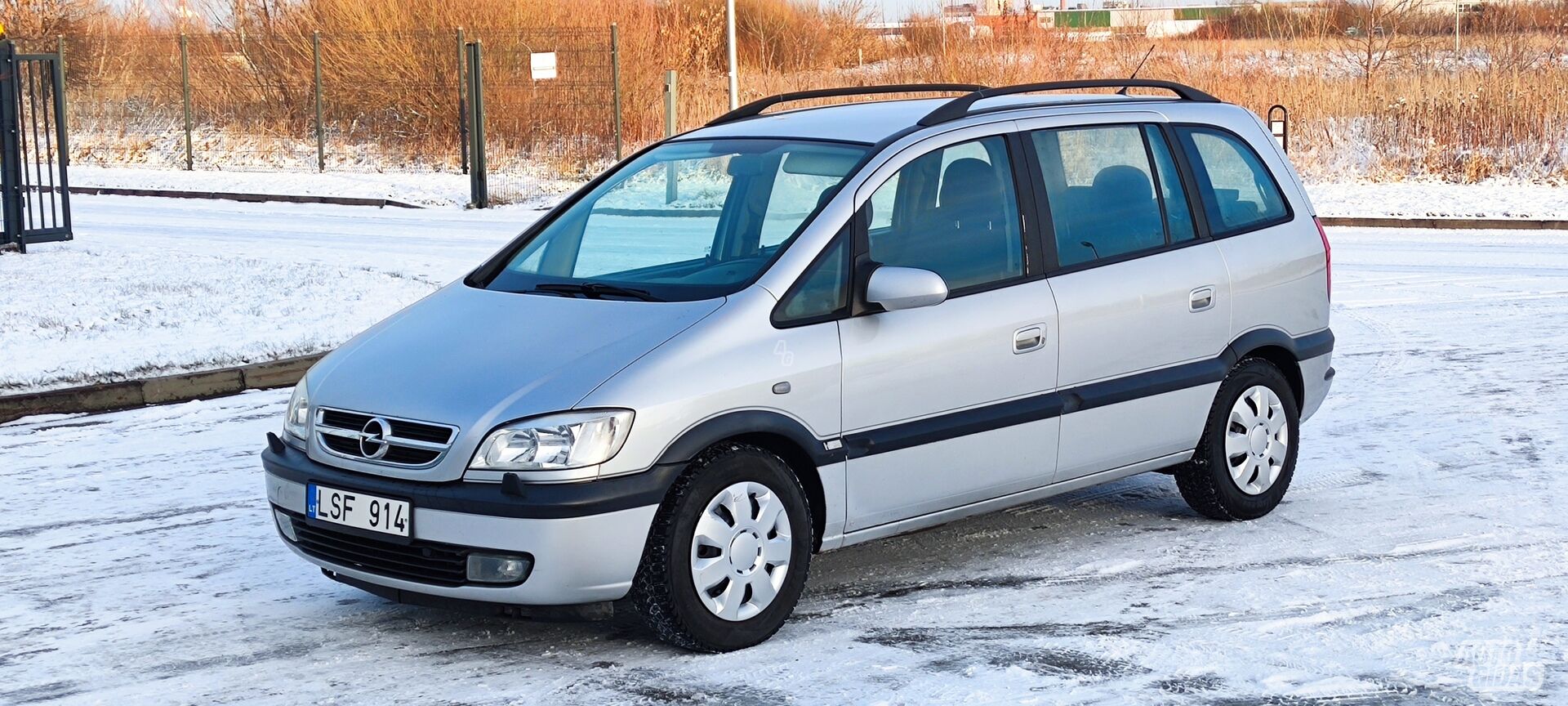 Opel Zafira 2004 г Минивэн