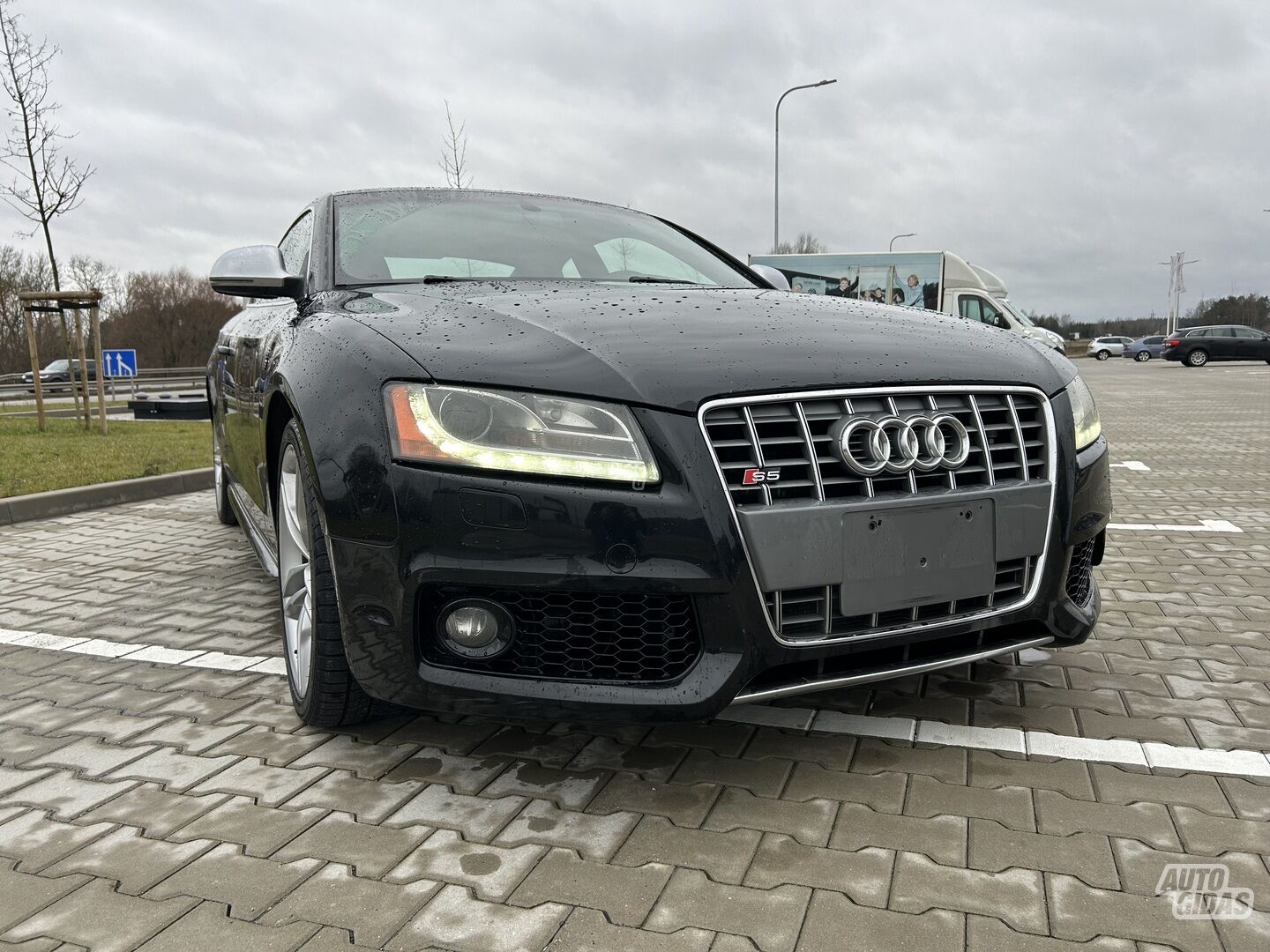 Audi S5 2009 m Coupe