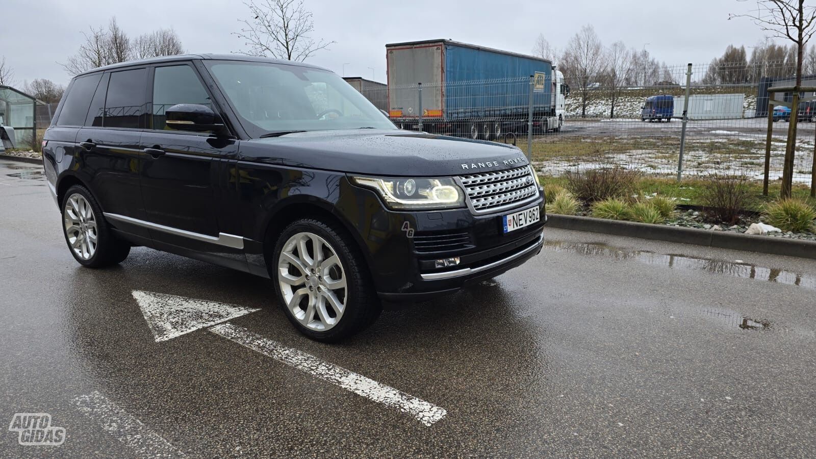 Land Rover Range Rover 2015 г Внедорожник / Кроссовер