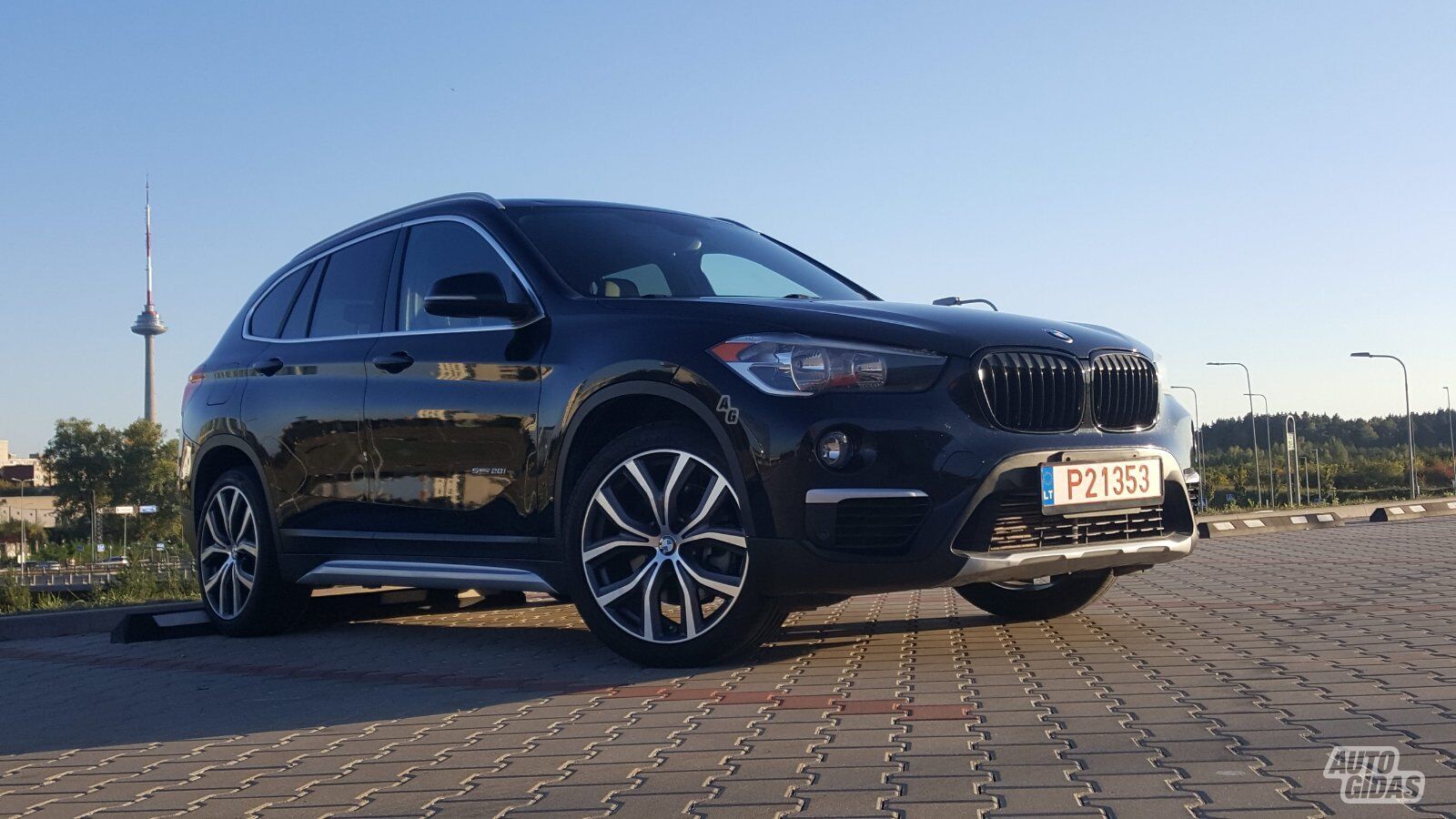 Bmw X1 2017 y Hatchback