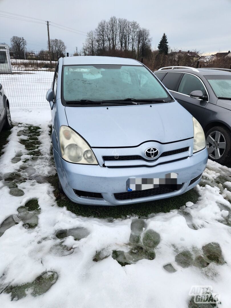 Toyota Corolla Verso 2007 m dalys