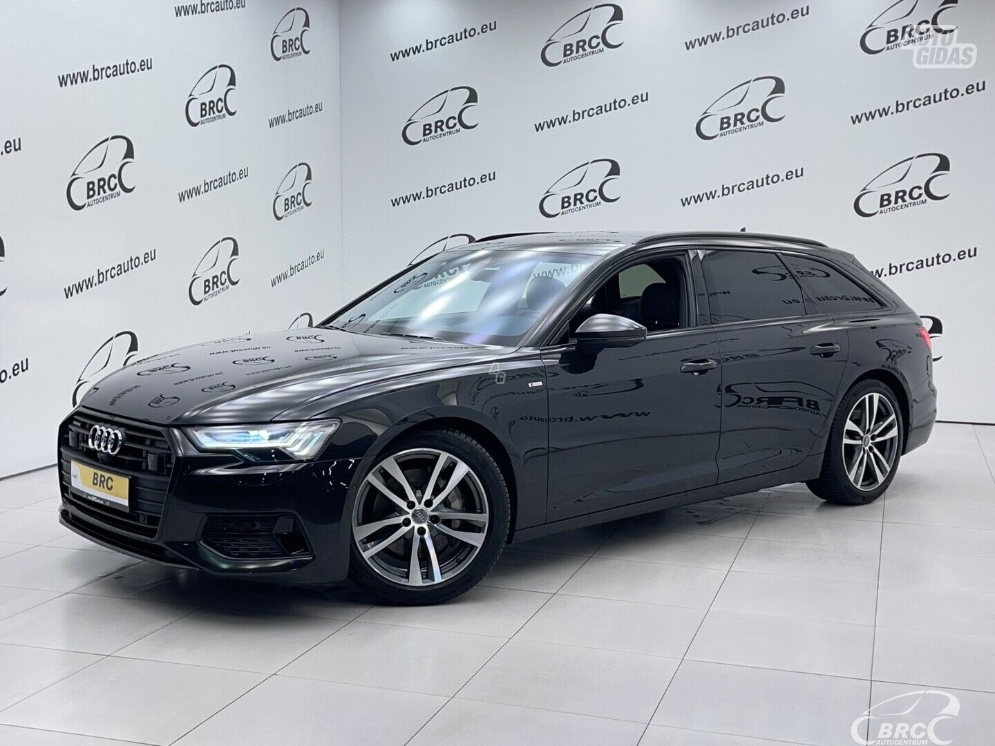 Audi A6 Avant Quattro S-line 2019 y