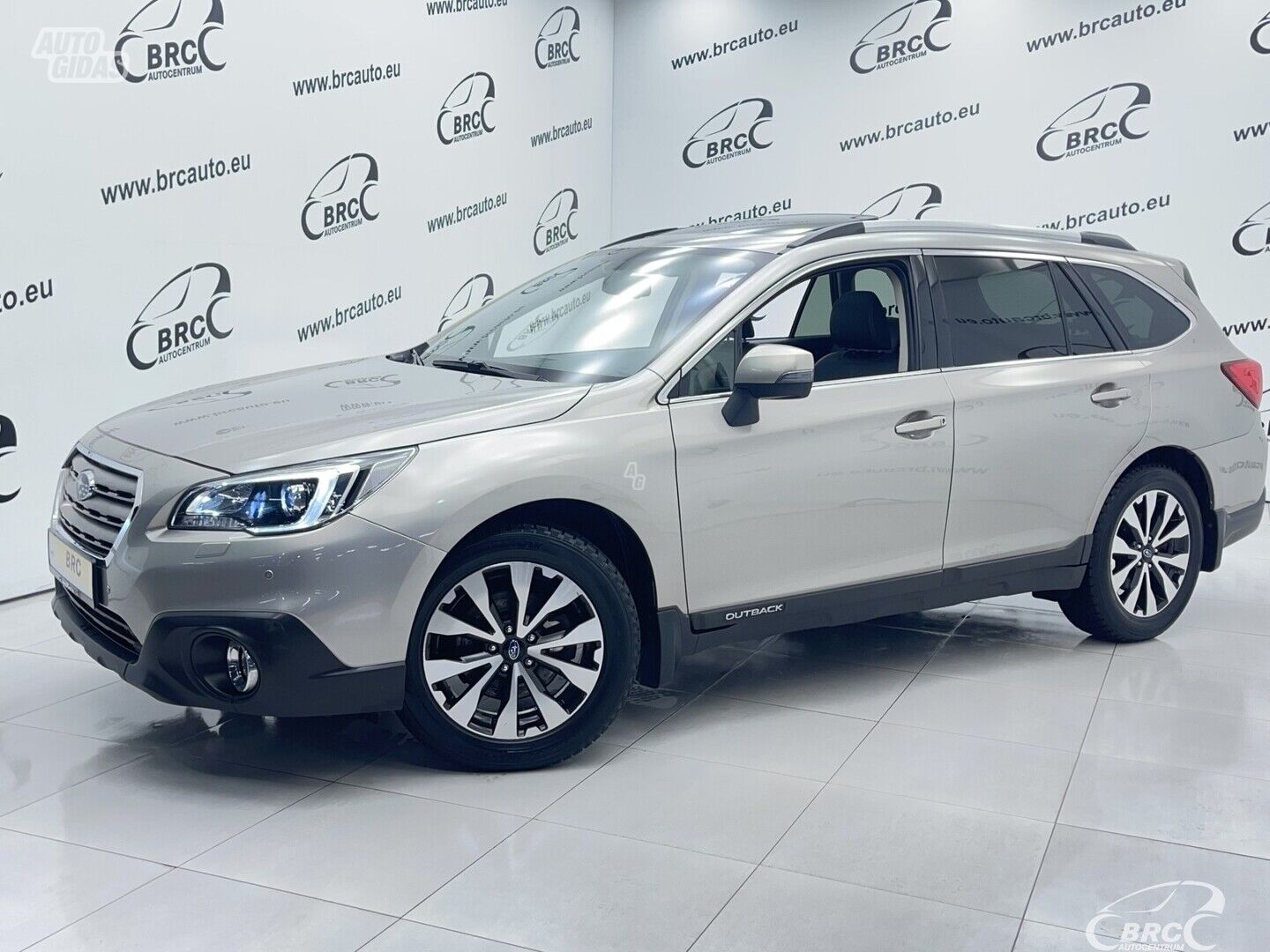 Subaru Outback 2.5i AWD Automatas 2016 г