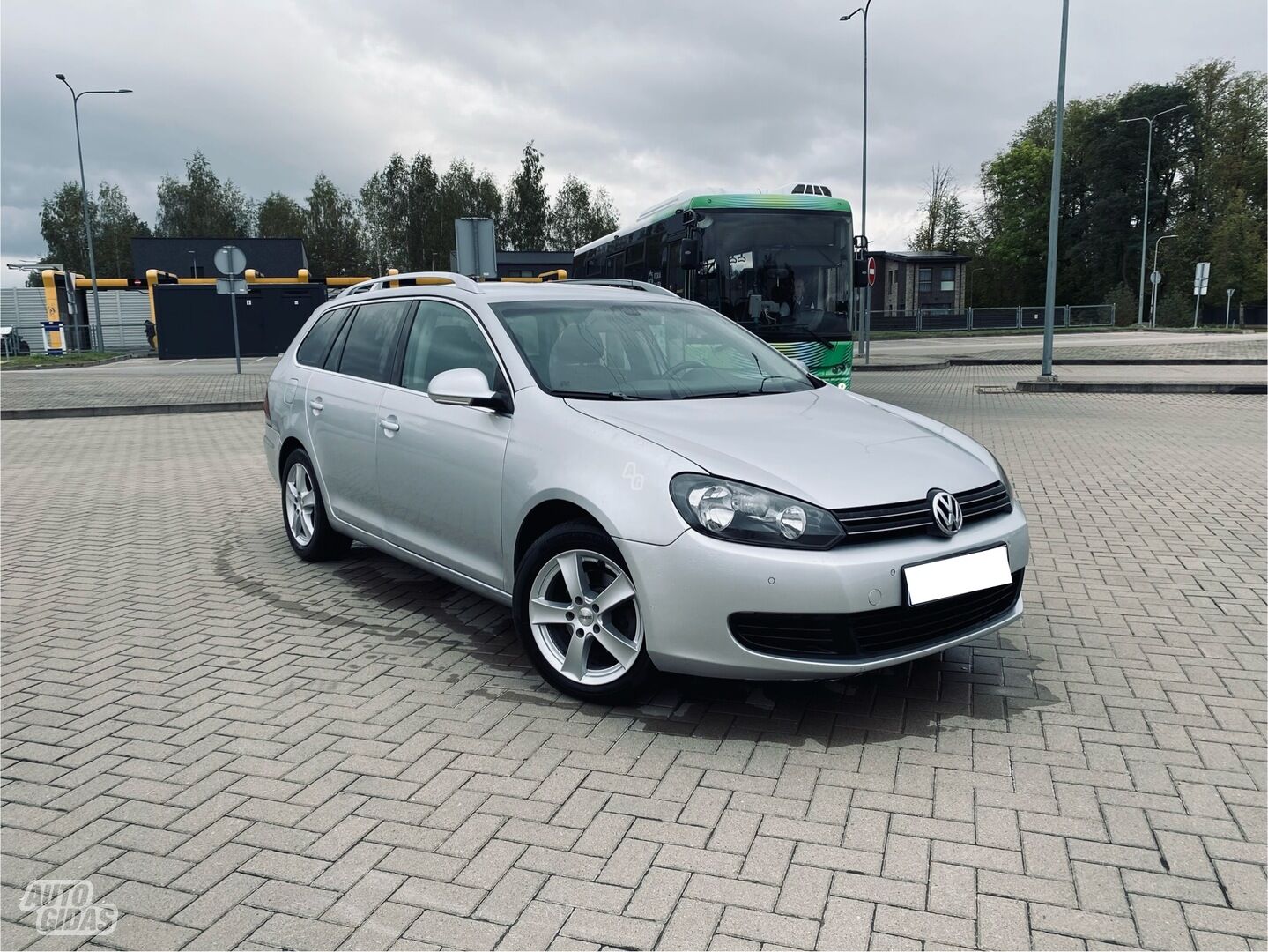 Volkswagen Golf 2010 y Wagon