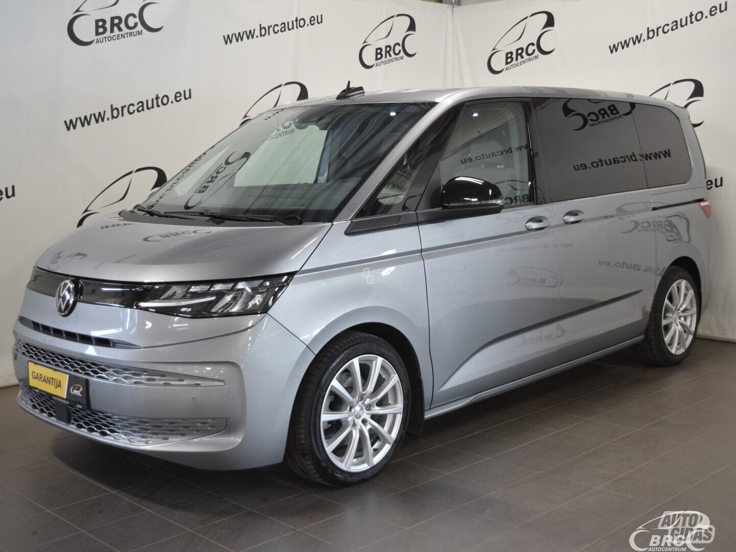 Volkswagen T7 Multivan A/T 7 seats 2023 m