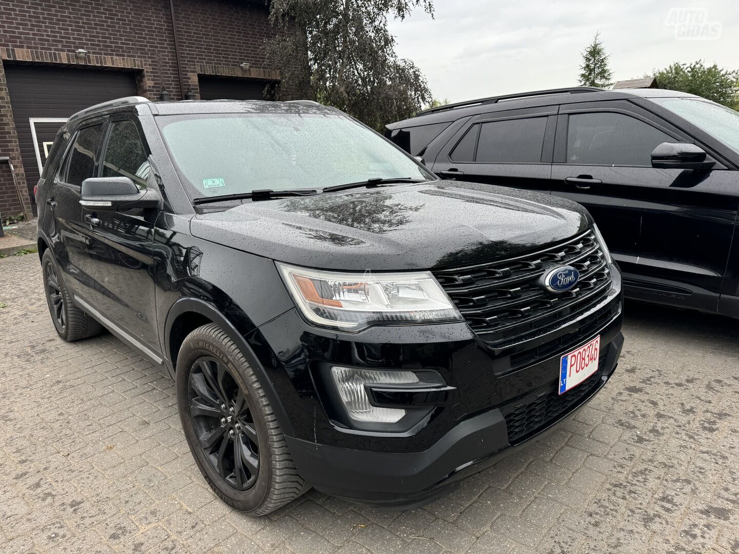 Ford Explorer 2017 y Off-road / Crossover