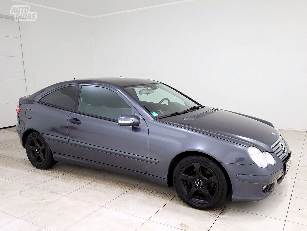 Mercedes-Benz C 200 2007 г Хэтчбек