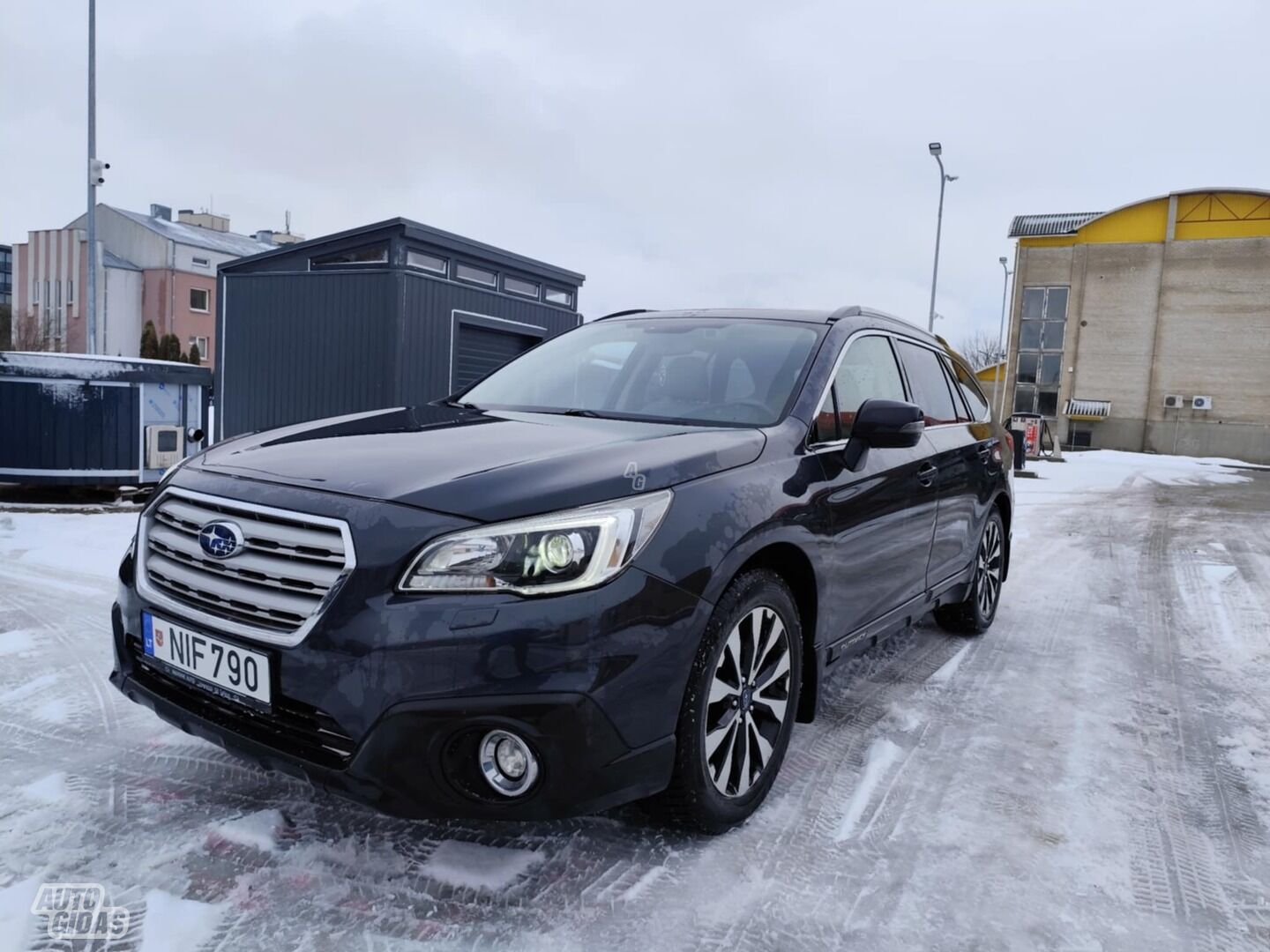 Subaru OUTBACK 2015 m Universalas